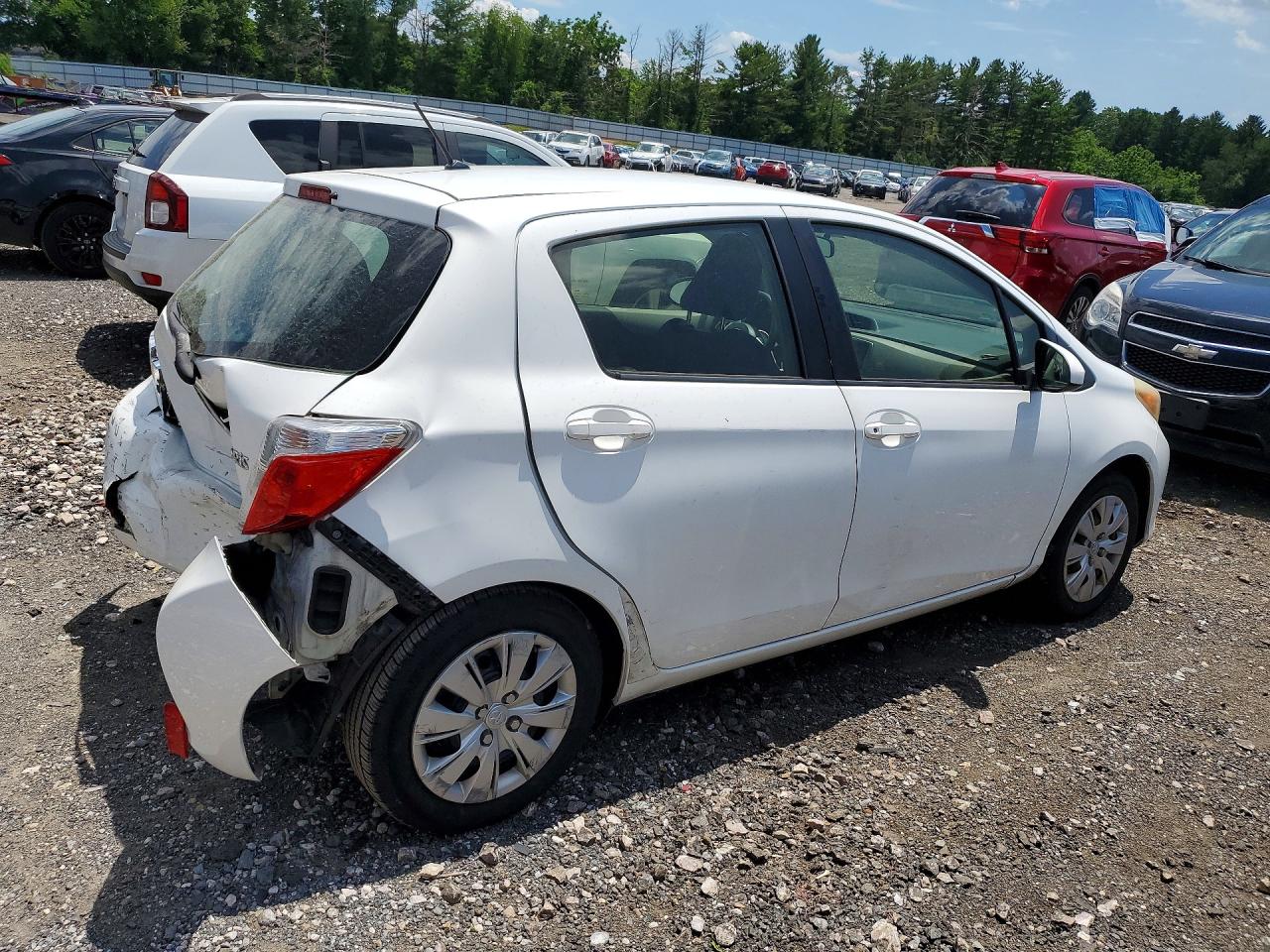 2013 Toyota Yaris 5-door L White vin: JTDKTUD34DD546987