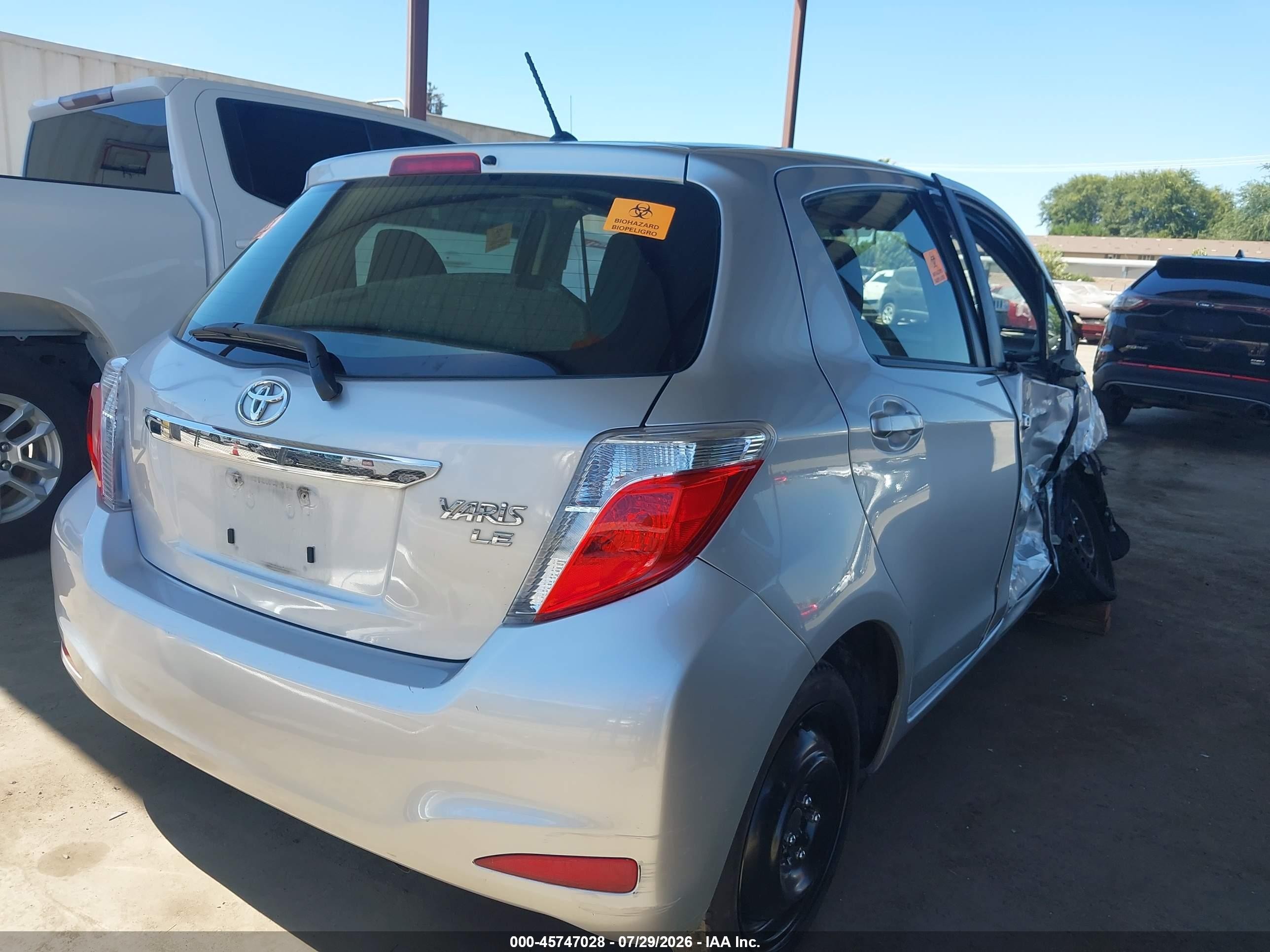 2014 Toyota Yaris Le (tmc/cbu Plant) Silver vin: JTDKTUD34ED575472