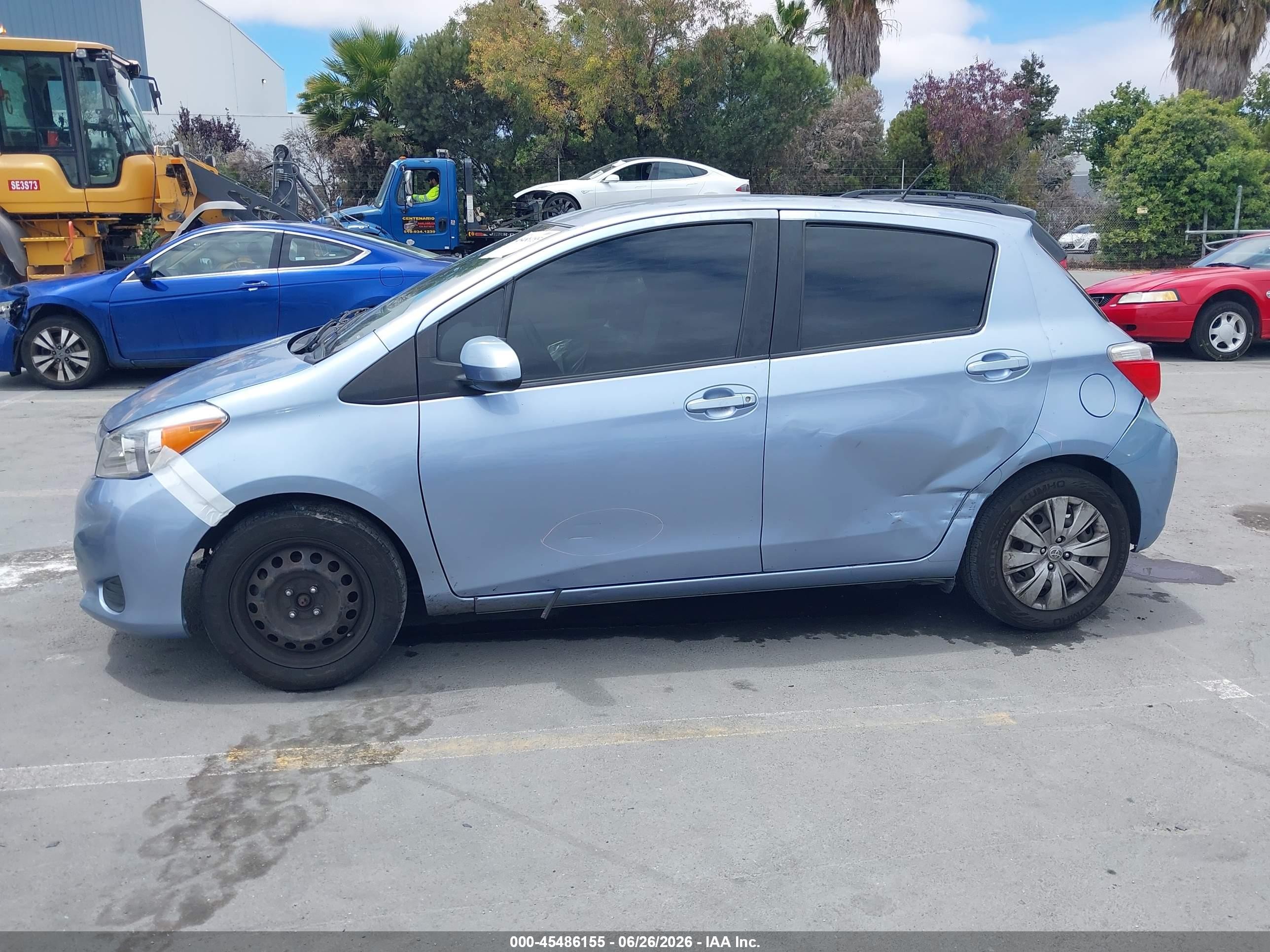 2014 Toyota Yaris L (tmc/cbu Plant) Light Blue vin: JTDKTUD34ED591204