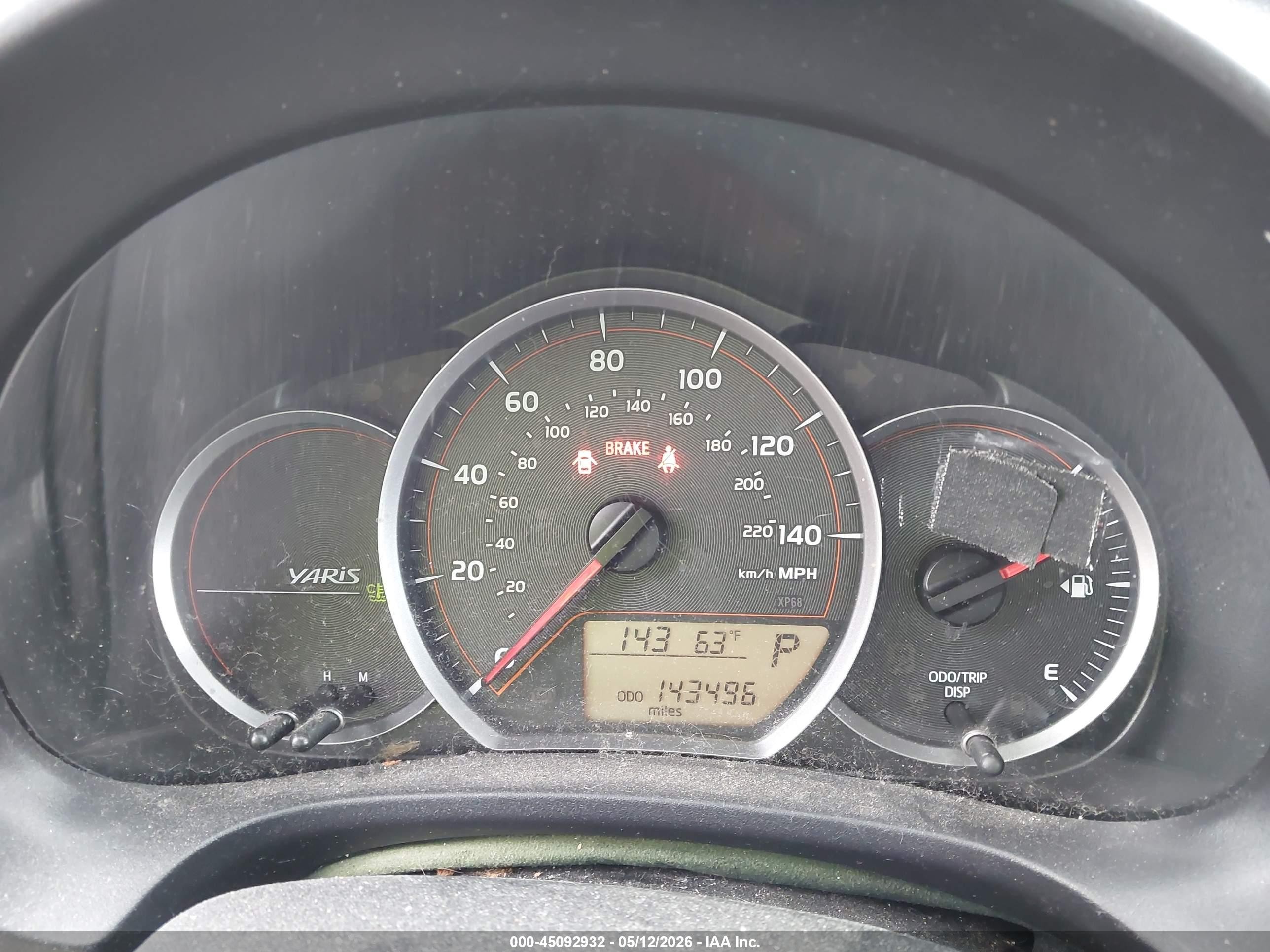 2012 Toyota Yaris Le Silver vin: JTDKTUD35CD510157
