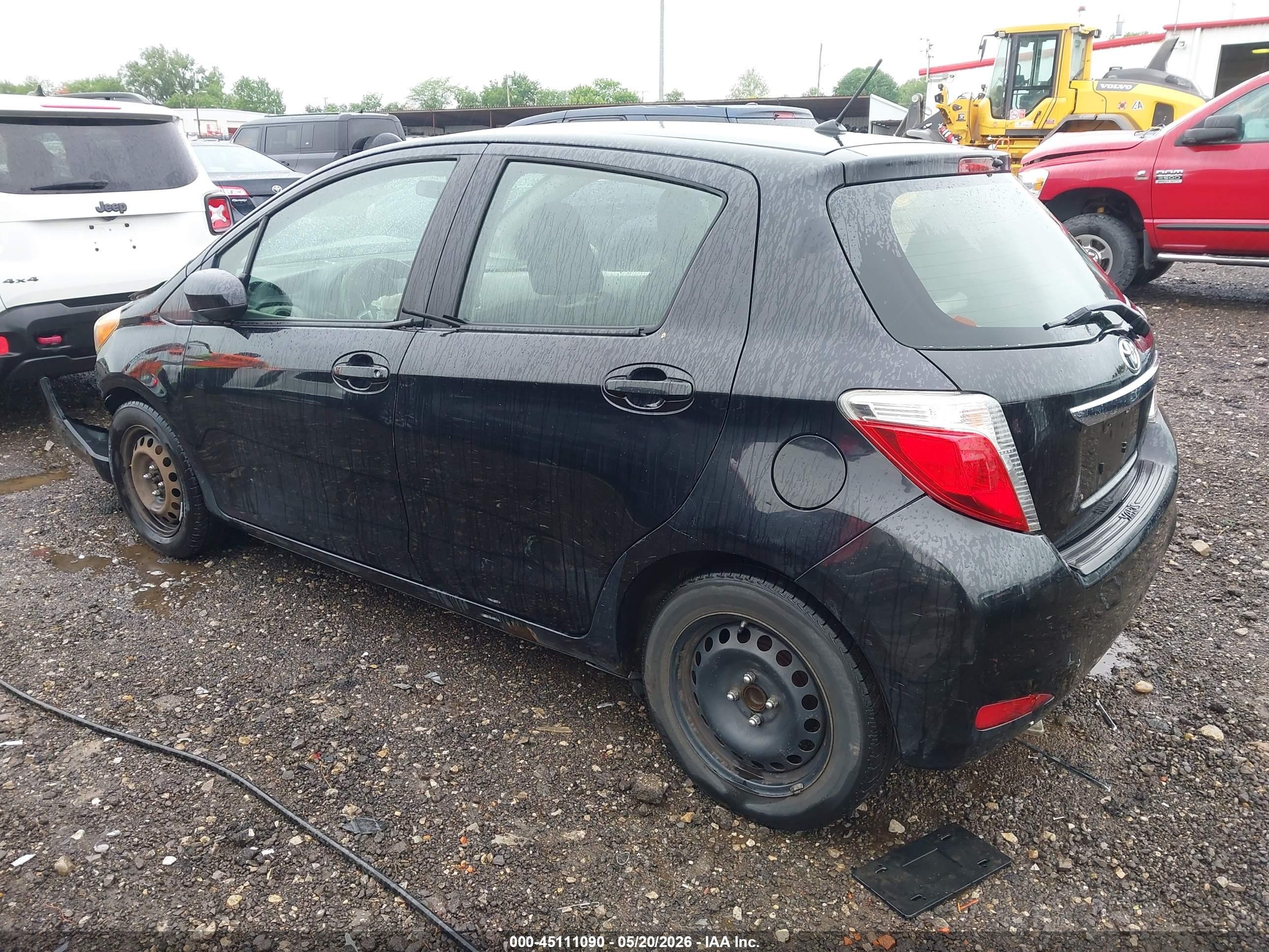 2012 Toyota Yaris Le Black vin: JTDKTUD35CD514080