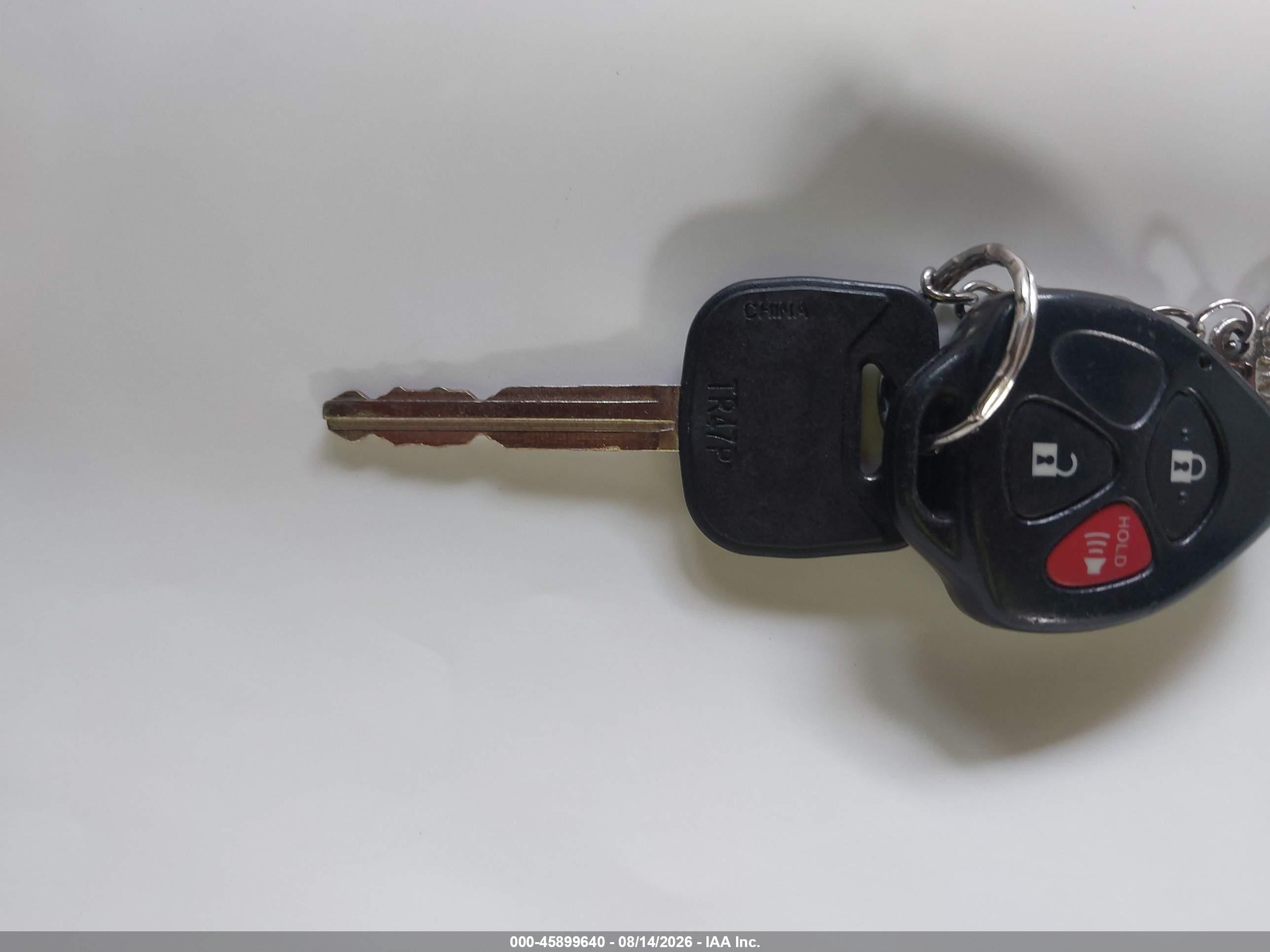 2012 Toyota Yaris Le White vin: JTDKTUD35CD536810