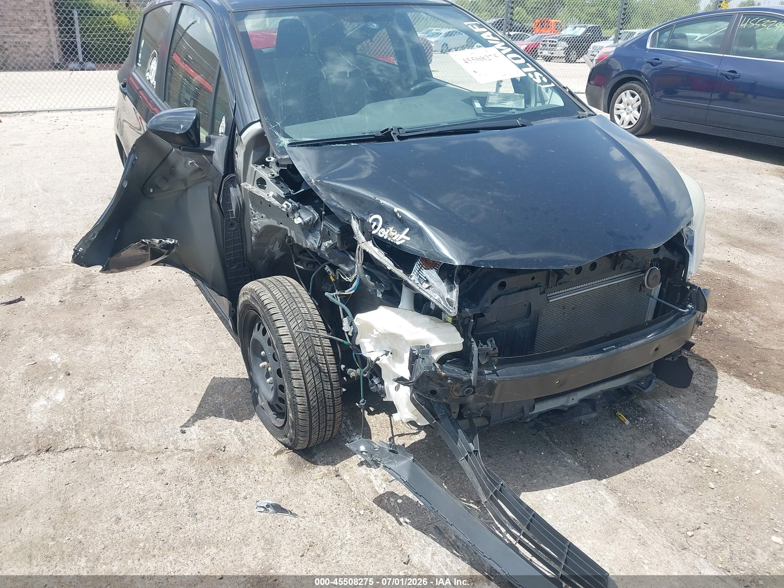2014 Toyota Yaris Le (tmc/cbu Plant) Black vin: JTDKTUD35ED588067
