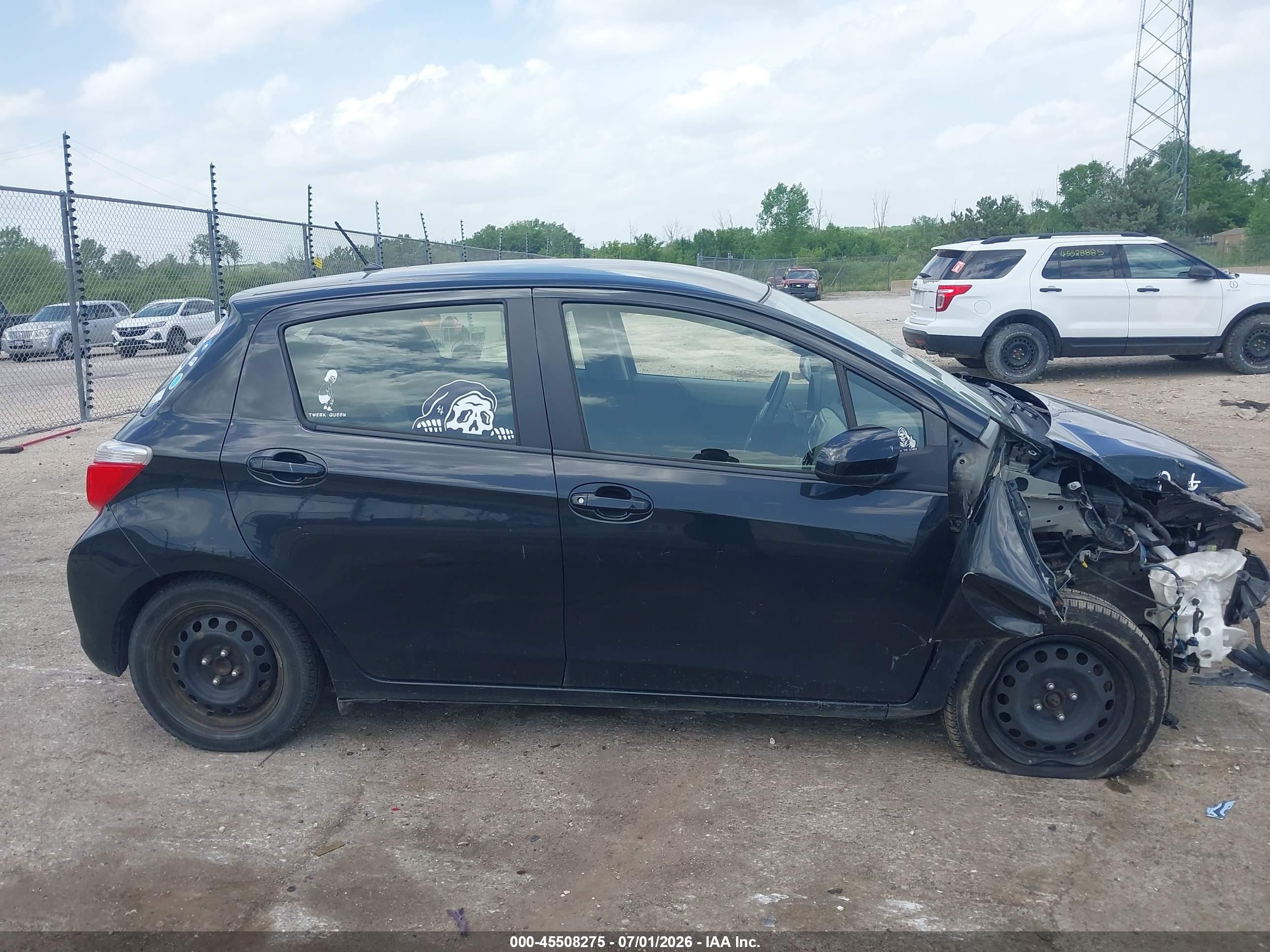 2014 Toyota Yaris Le (tmc/cbu Plant) Black vin: JTDKTUD35ED588067