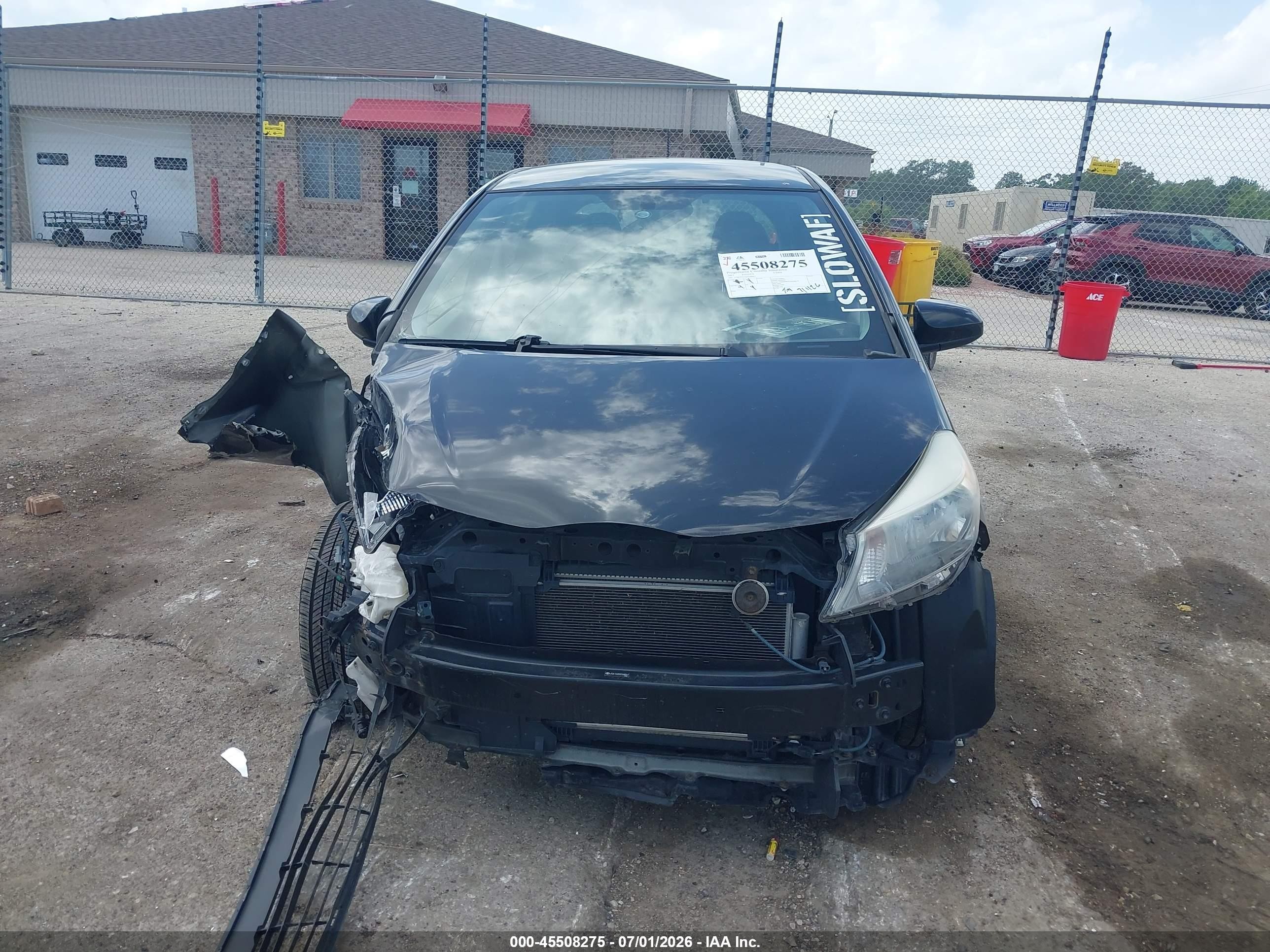 2014 Toyota Yaris Le (tmc/cbu Plant) Black vin: JTDKTUD35ED588067