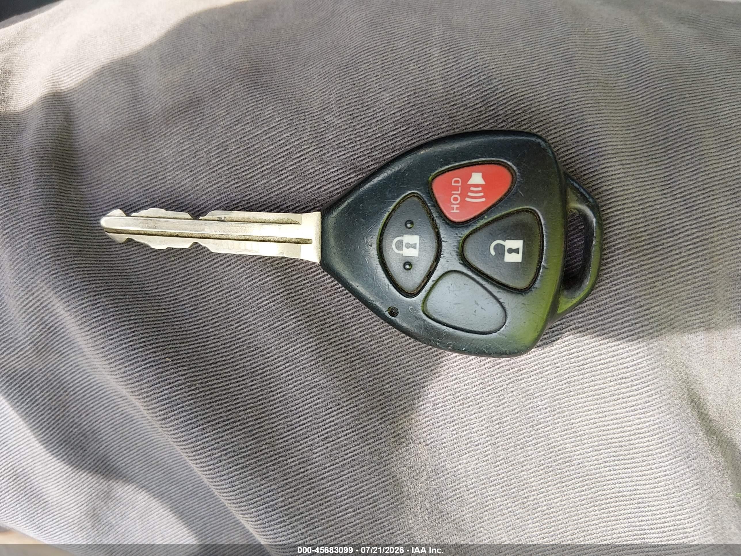 2012 Toyota Yaris Le Red vin: JTDKTUD36CD520180