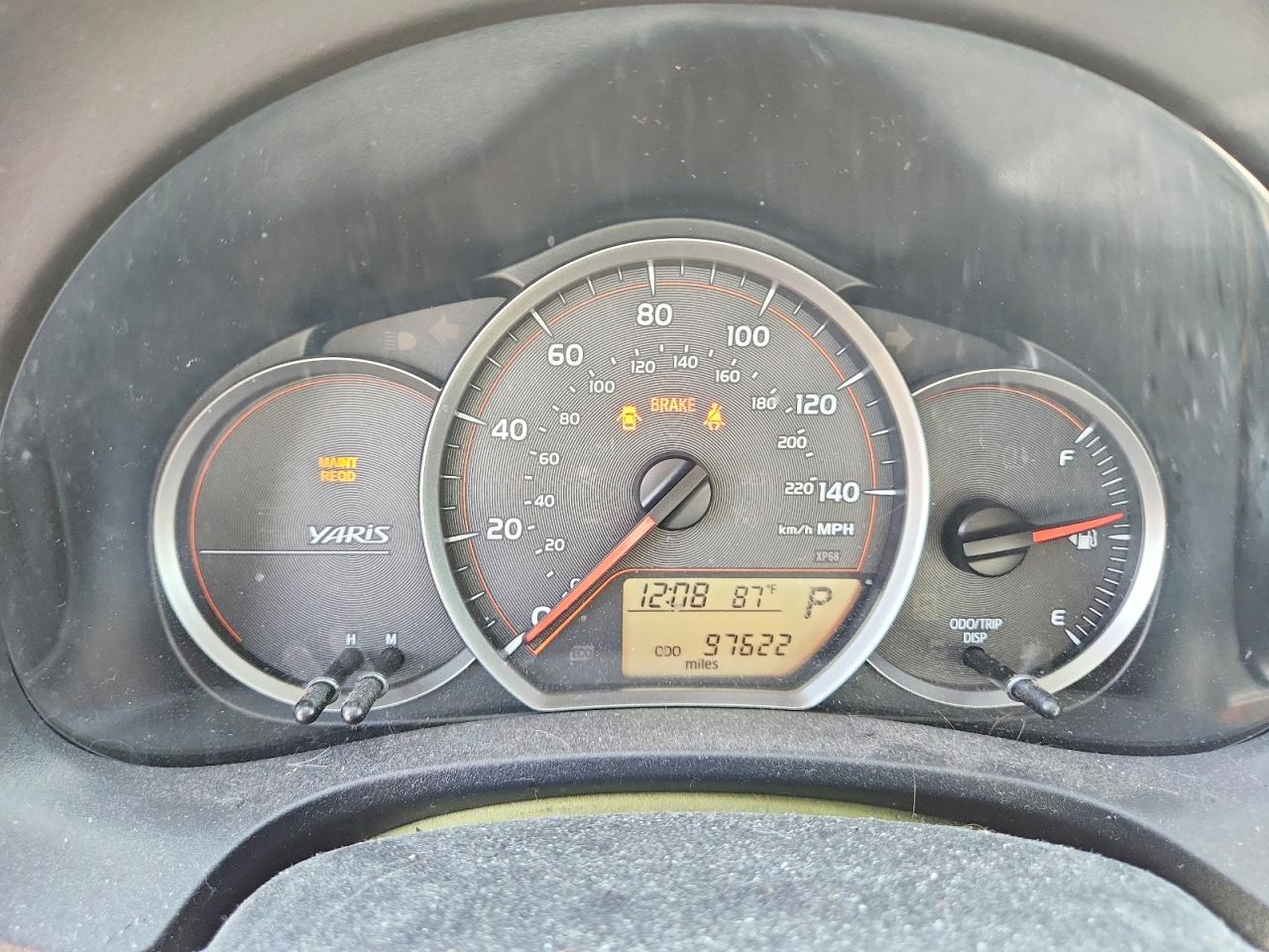 2012 Toyota Yaris 5-door Le Charcoal vin: JTDKTUD36CD520938