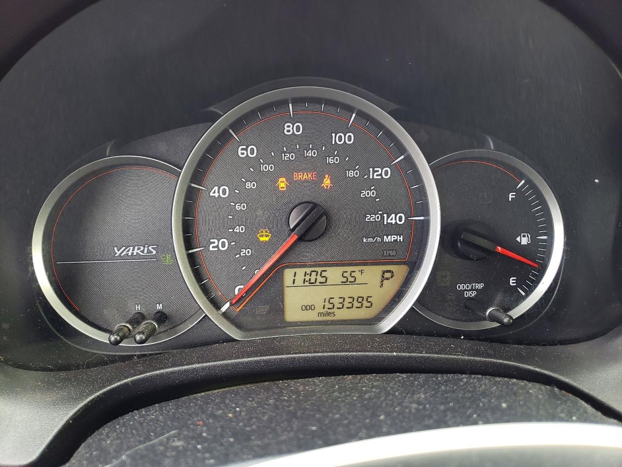 2012 Toyota Yaris 5-door L Red vin: JTDKTUD36CD526819