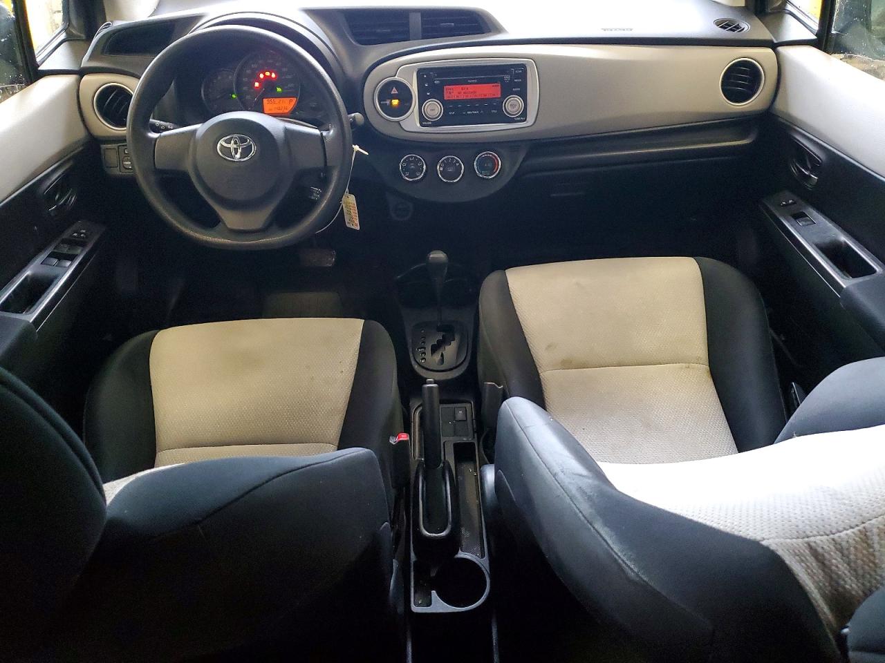 2013 Toyota Yaris 5-door L Бирюзовый vin: JTDKTUD36DD563175