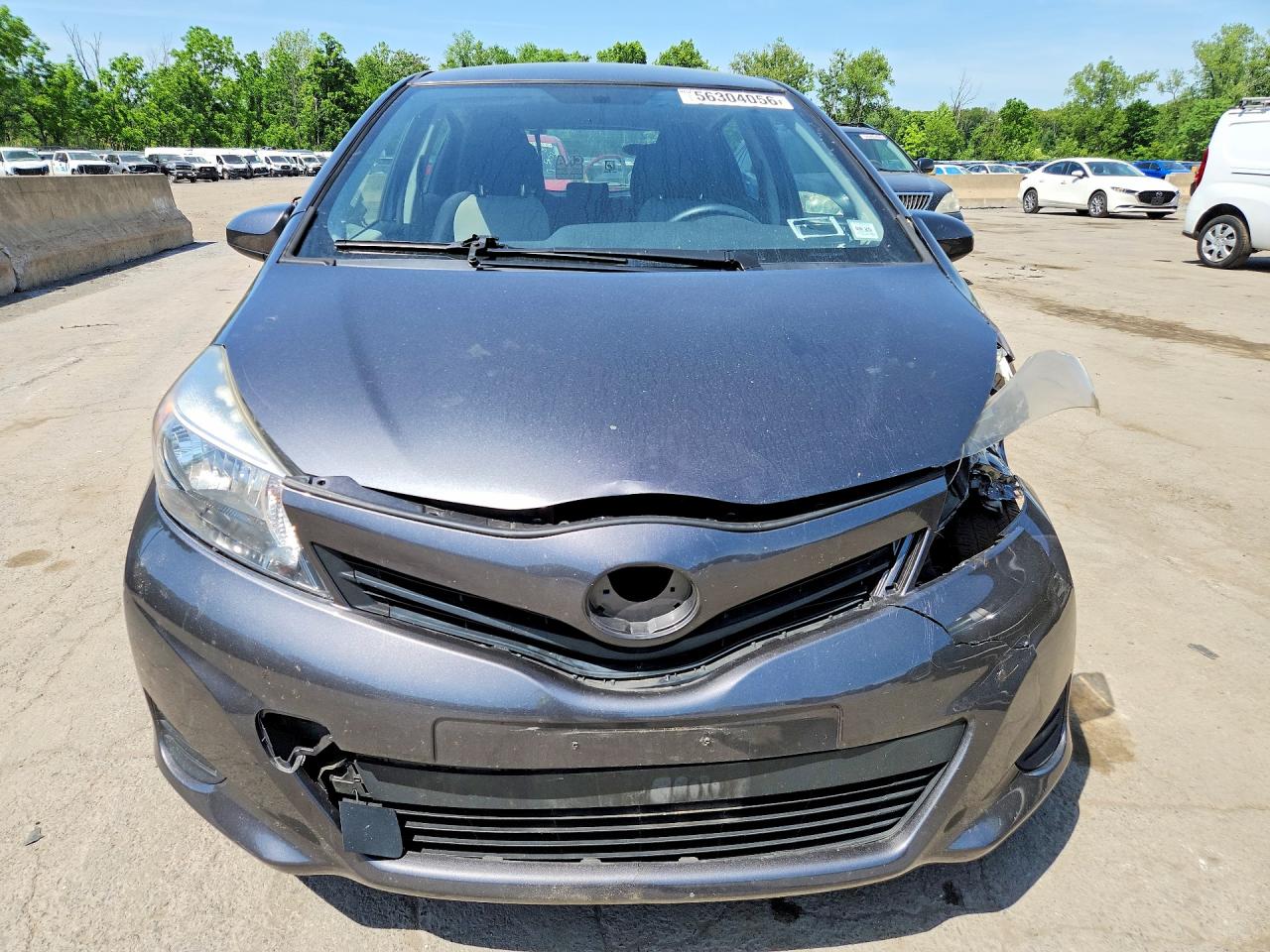 2014 Toyota Yaris 5-door L Gray vin: JTDKTUD36ED587395