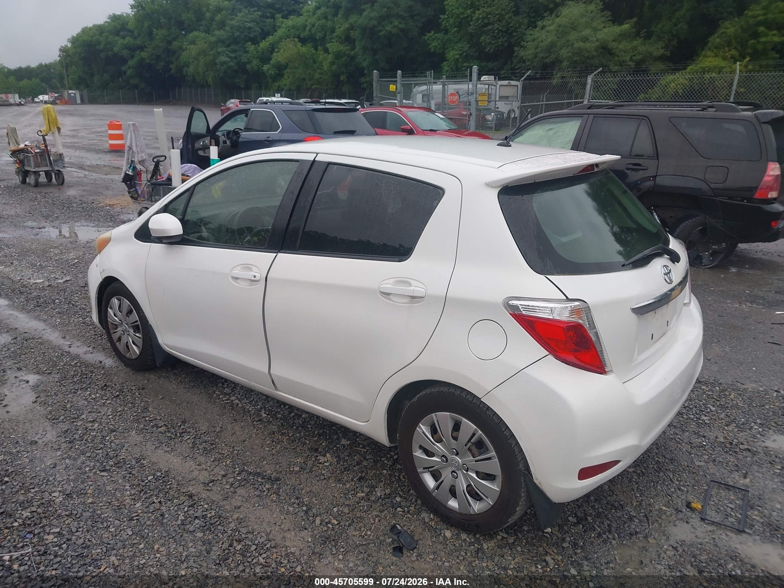 2014 Toyota Yaris L (tmc/cbu Plant)/le (tmc/cbu Plant)/se (tmc/cbu Plant) White vin: JTDKTUD36ED593438