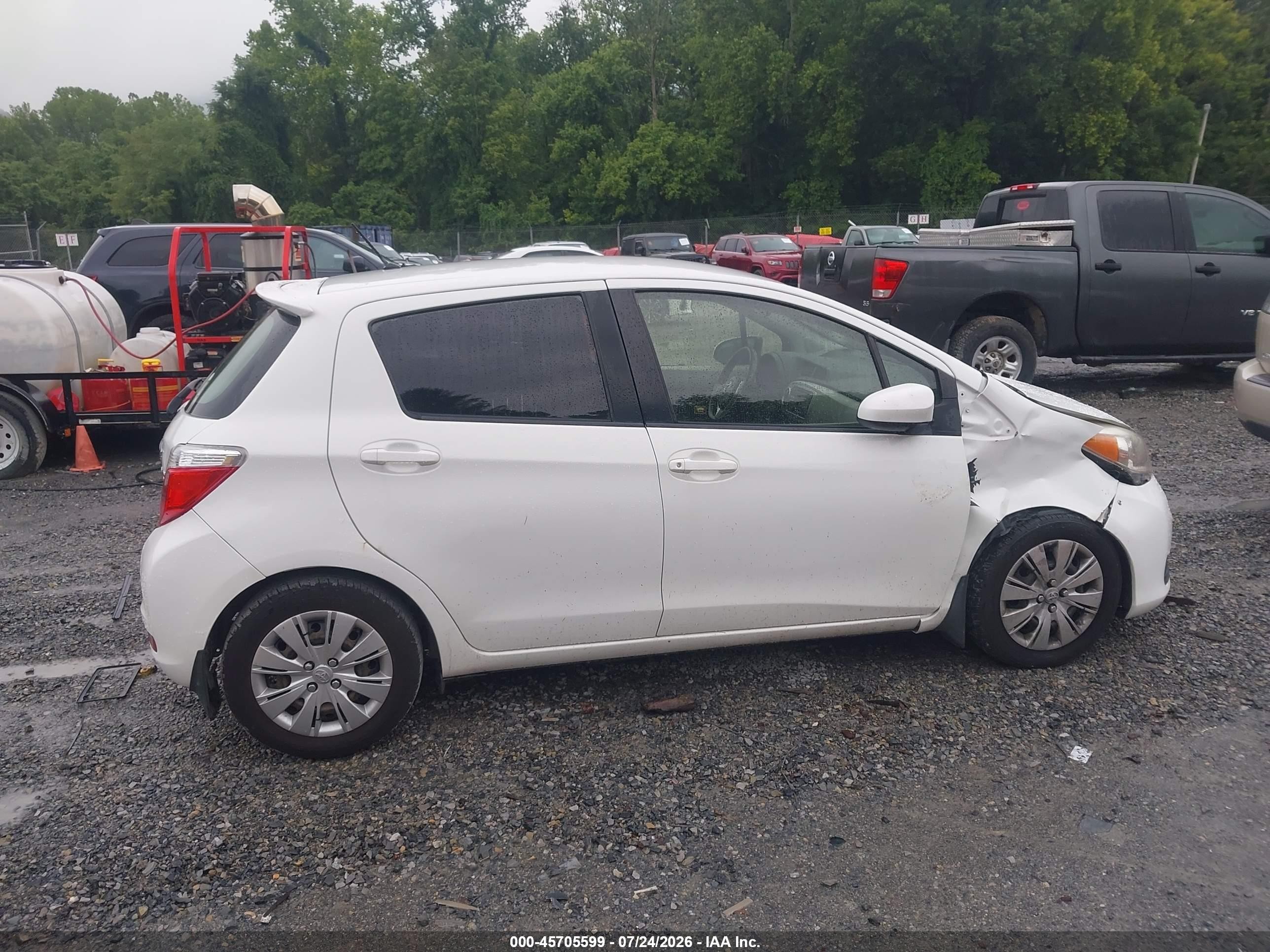 2014 Toyota Yaris L (tmc/cbu Plant)/le (tmc/cbu Plant)/se (tmc/cbu Plant) White vin: JTDKTUD36ED593438