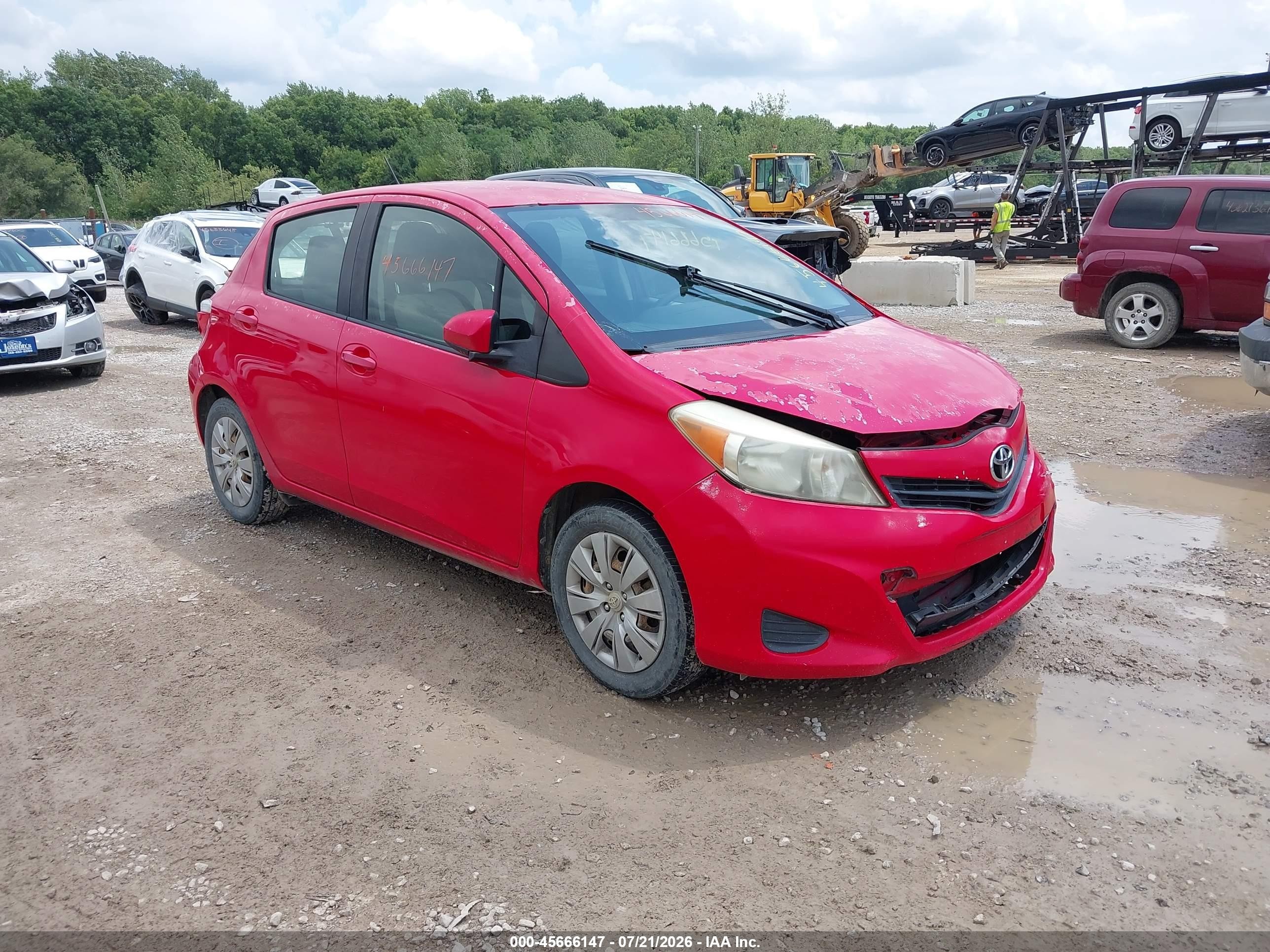 2012 Toyota Yaris L Red vin: JTDKTUD37CD523072