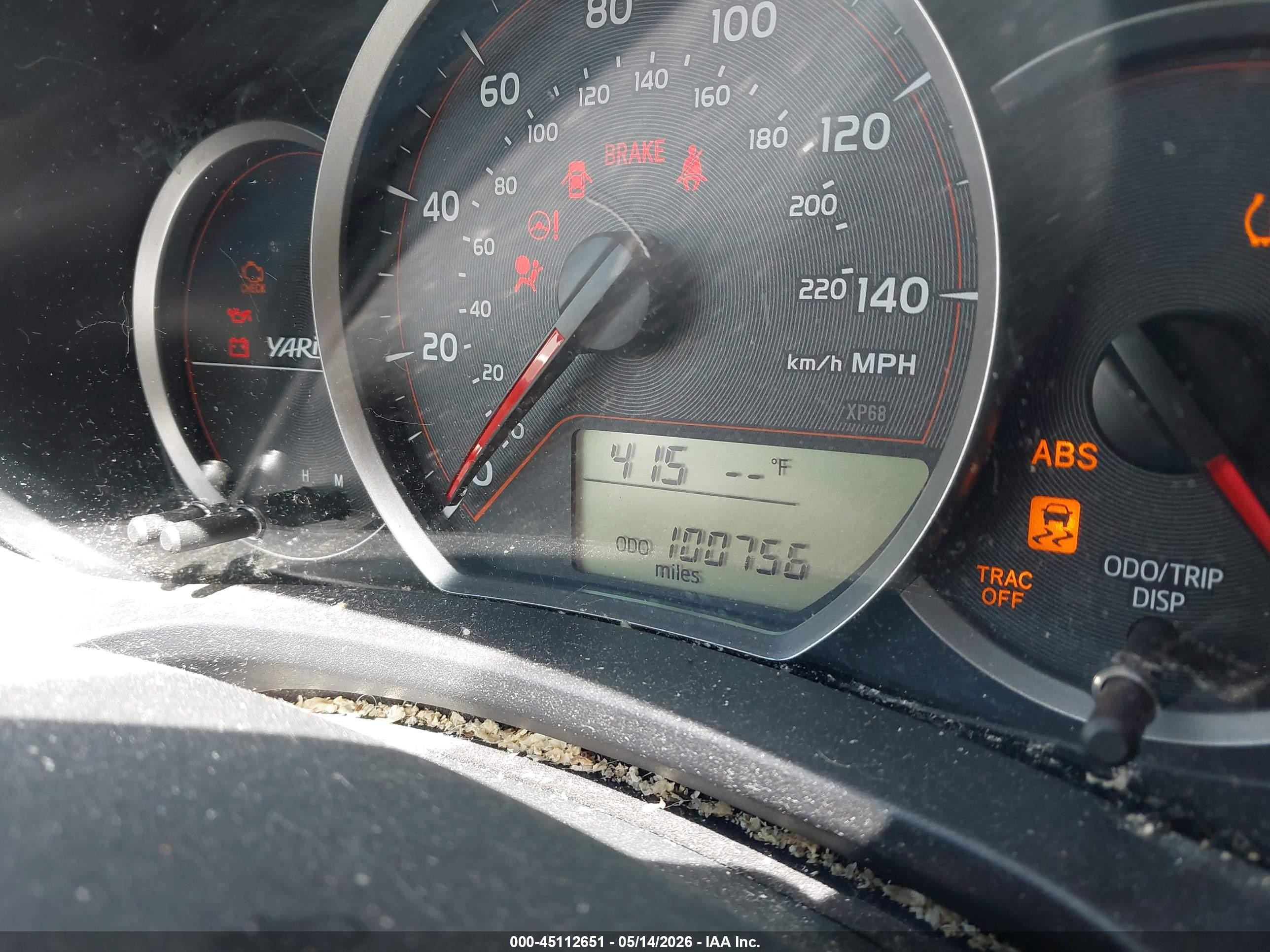 2013 Toyota Yaris L Red vin: JTDKTUD37DD555151