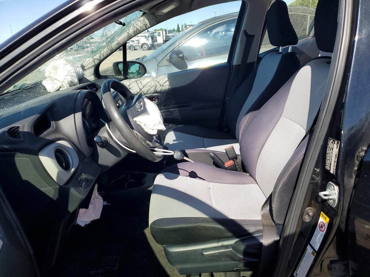 2013 Toyota Yaris 5-door Le Черный vin: JTDKTUD37DD559622