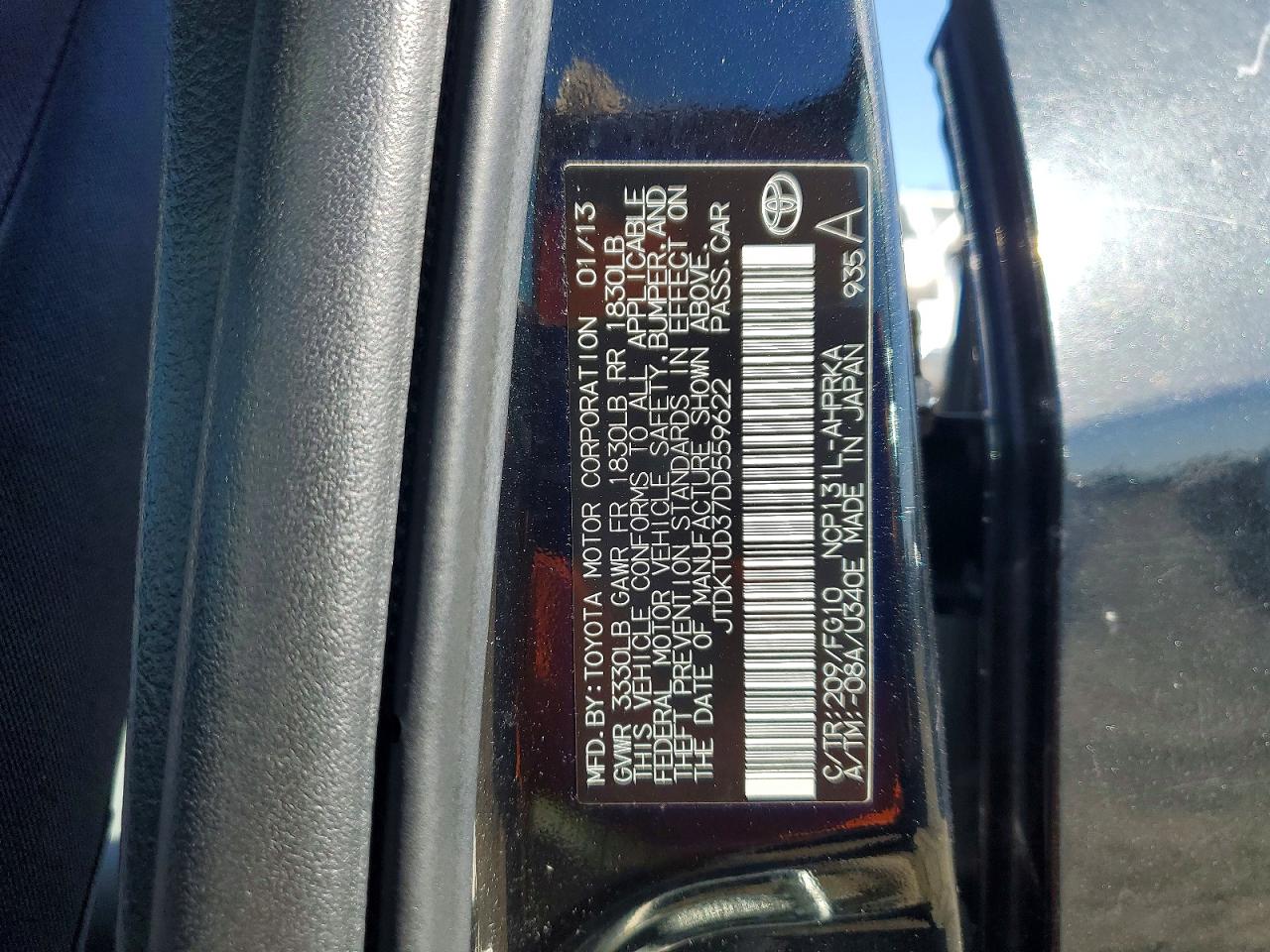 2013 Toyota Yaris 5-door Le Черный vin: JTDKTUD37DD559622