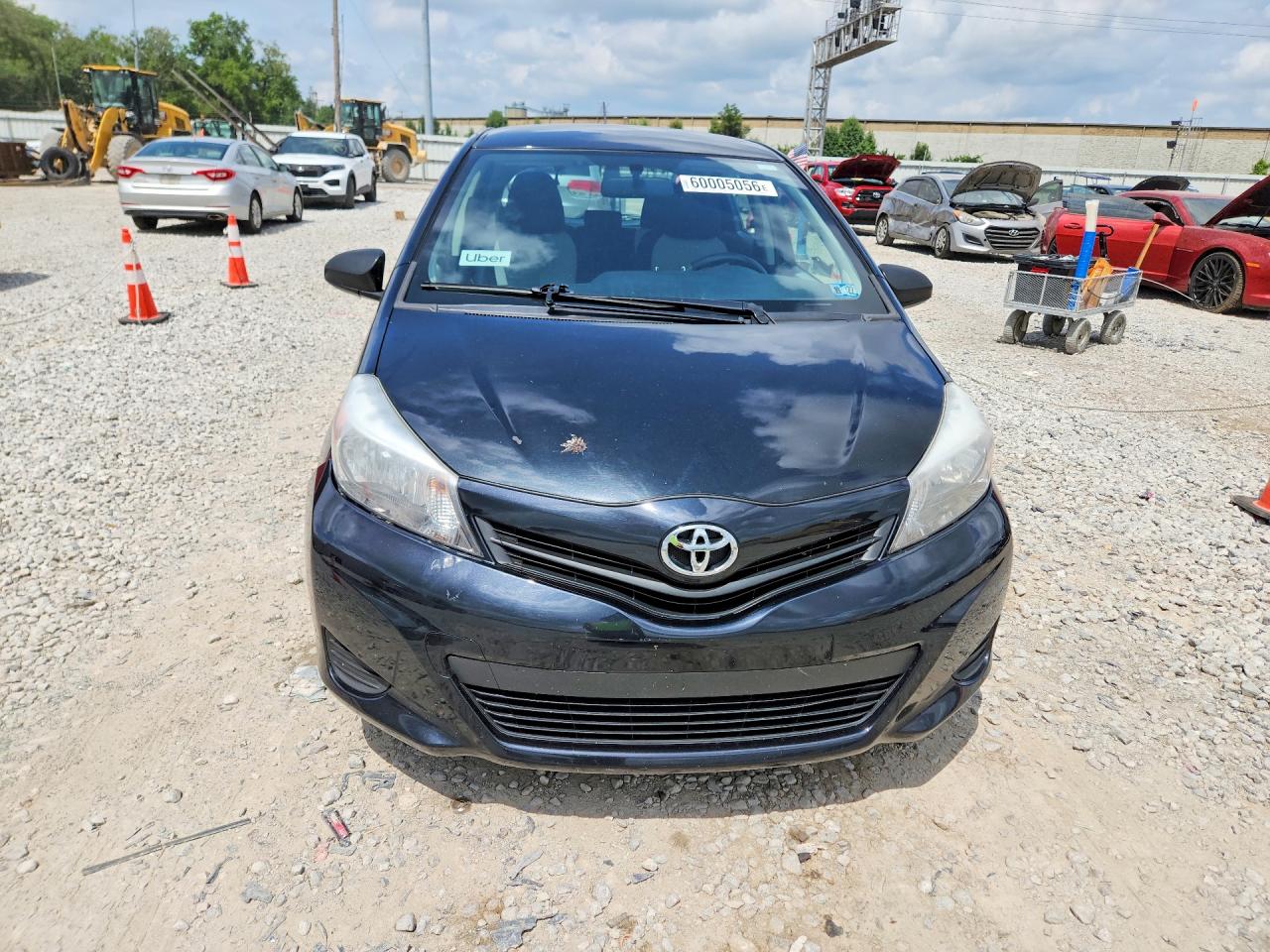 2012 Toyota Yaris 5-door Le Черный vin: JTDKTUD38CD504742