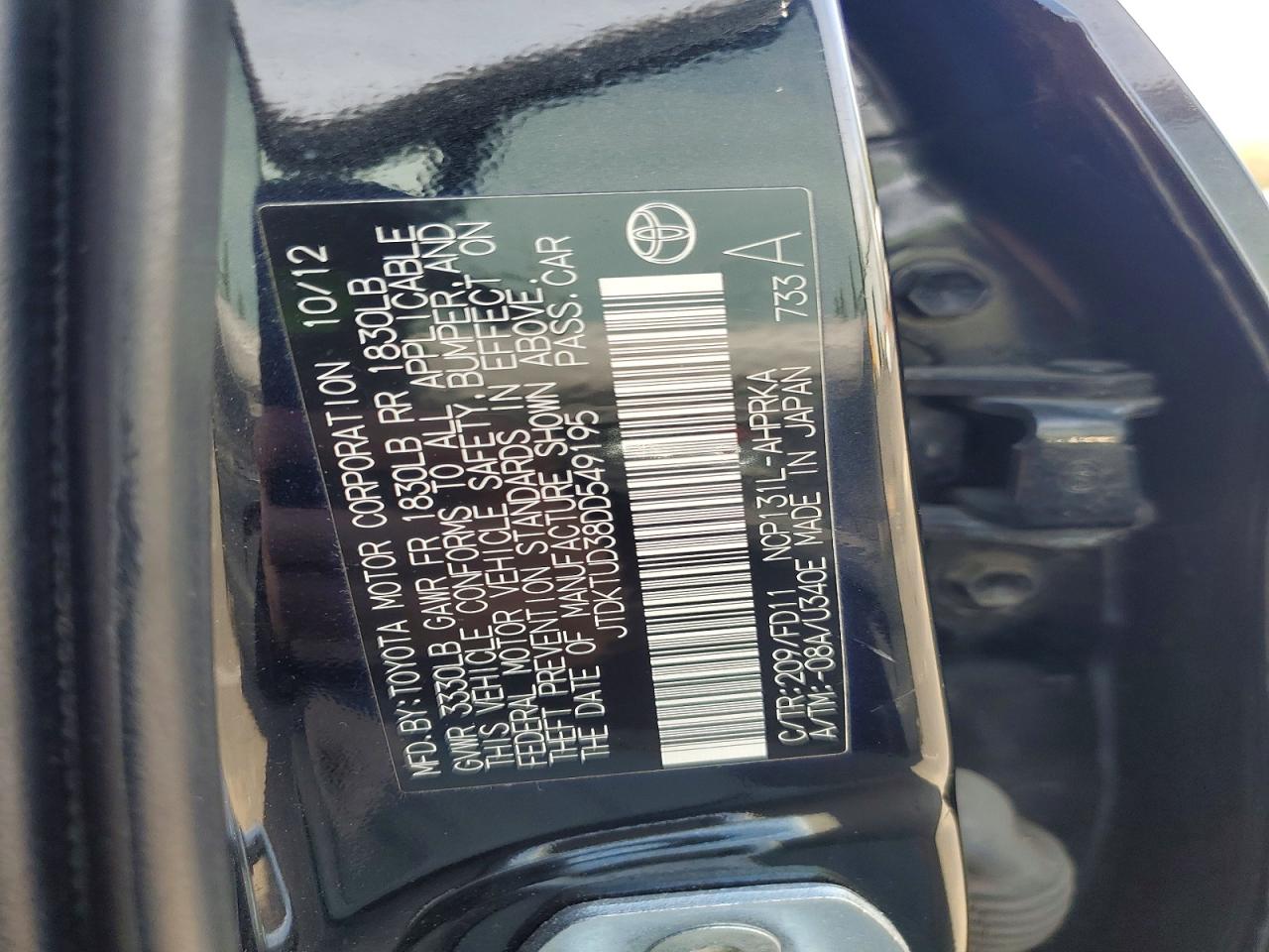 2013 Toyota Yaris 5-door Se Black vin: JTDKTUD38DD549195
