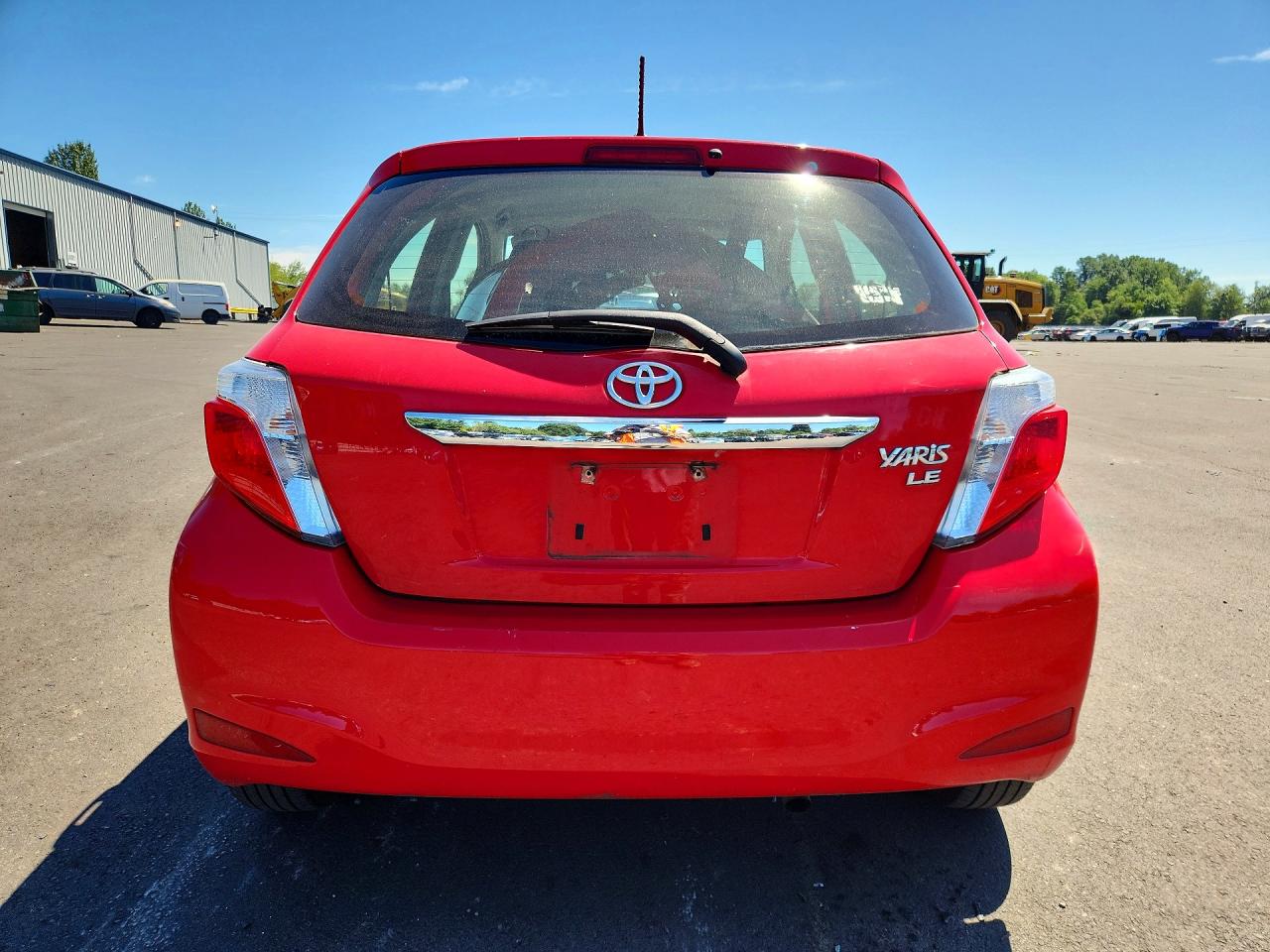 2013 Toyota Yaris 5-door Le Red vin: JTDKTUD38DD563534