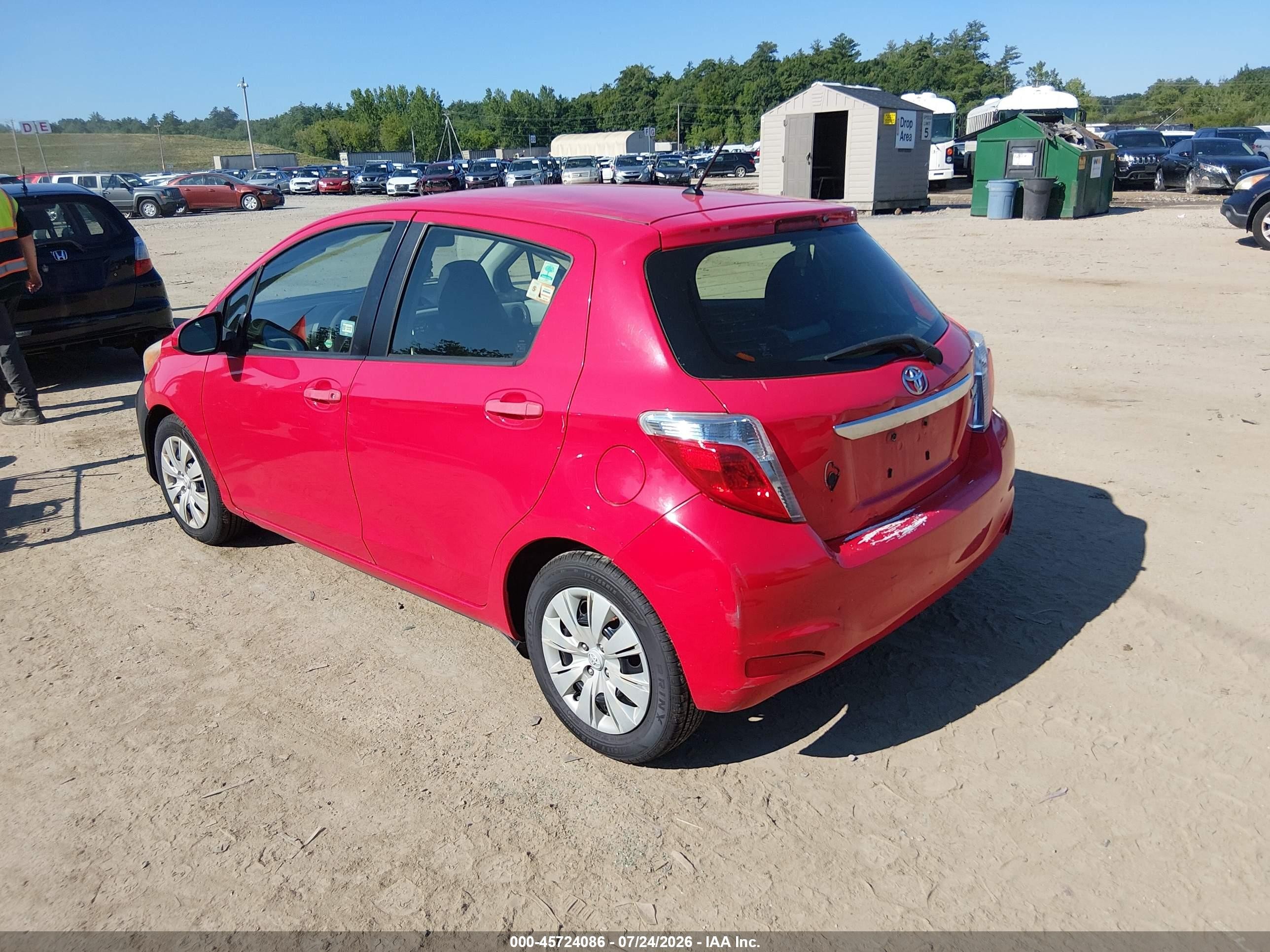 2014 Toyota Yaris Le (tmc/cbu Plant) Red vin: JTDKTUD38ED576298