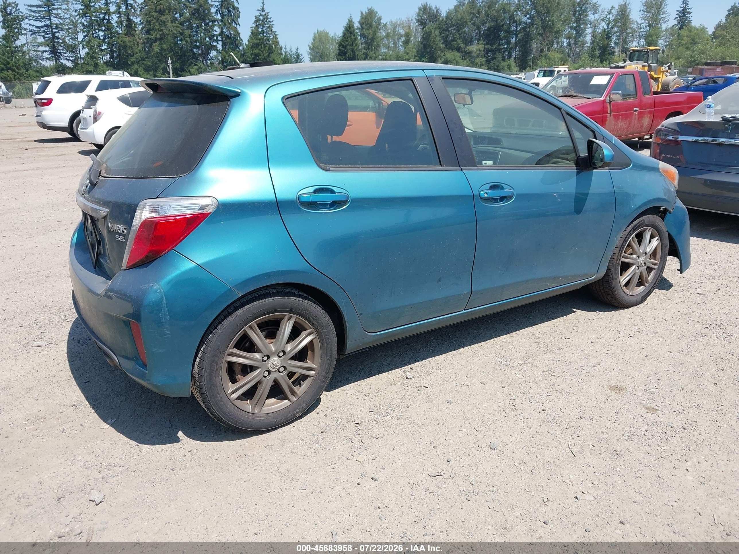 2014 Toyota Yaris Se (tmc/cbu Plant) Teal vin: JTDKTUD38ED577273