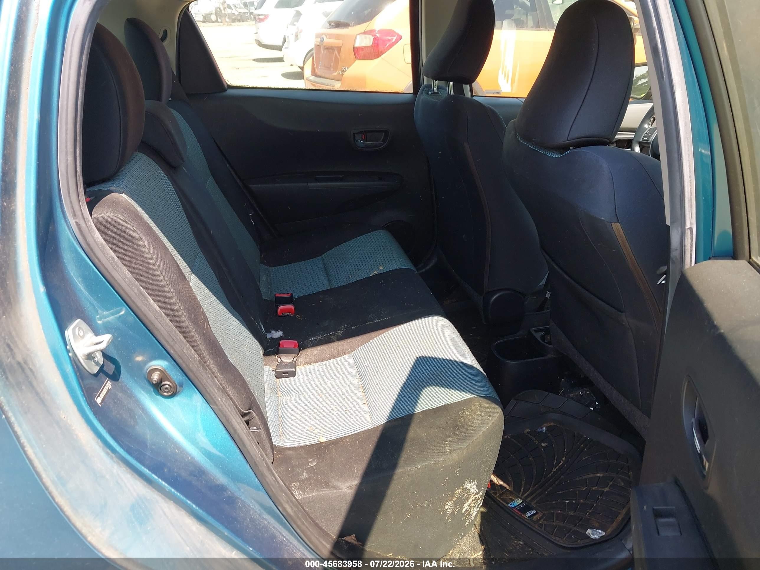 2014 Toyota Yaris Se (tmc/cbu Plant) Teal vin: JTDKTUD38ED577273