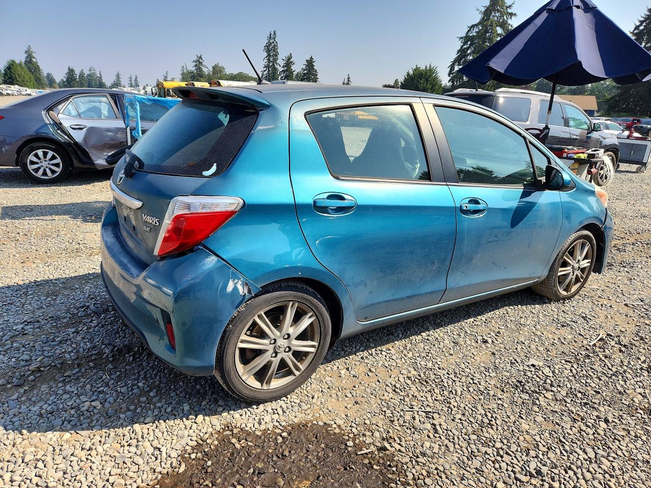 2012 Toyota Yaris 5-door Se Blue vin: JTDKTUD39CD506144