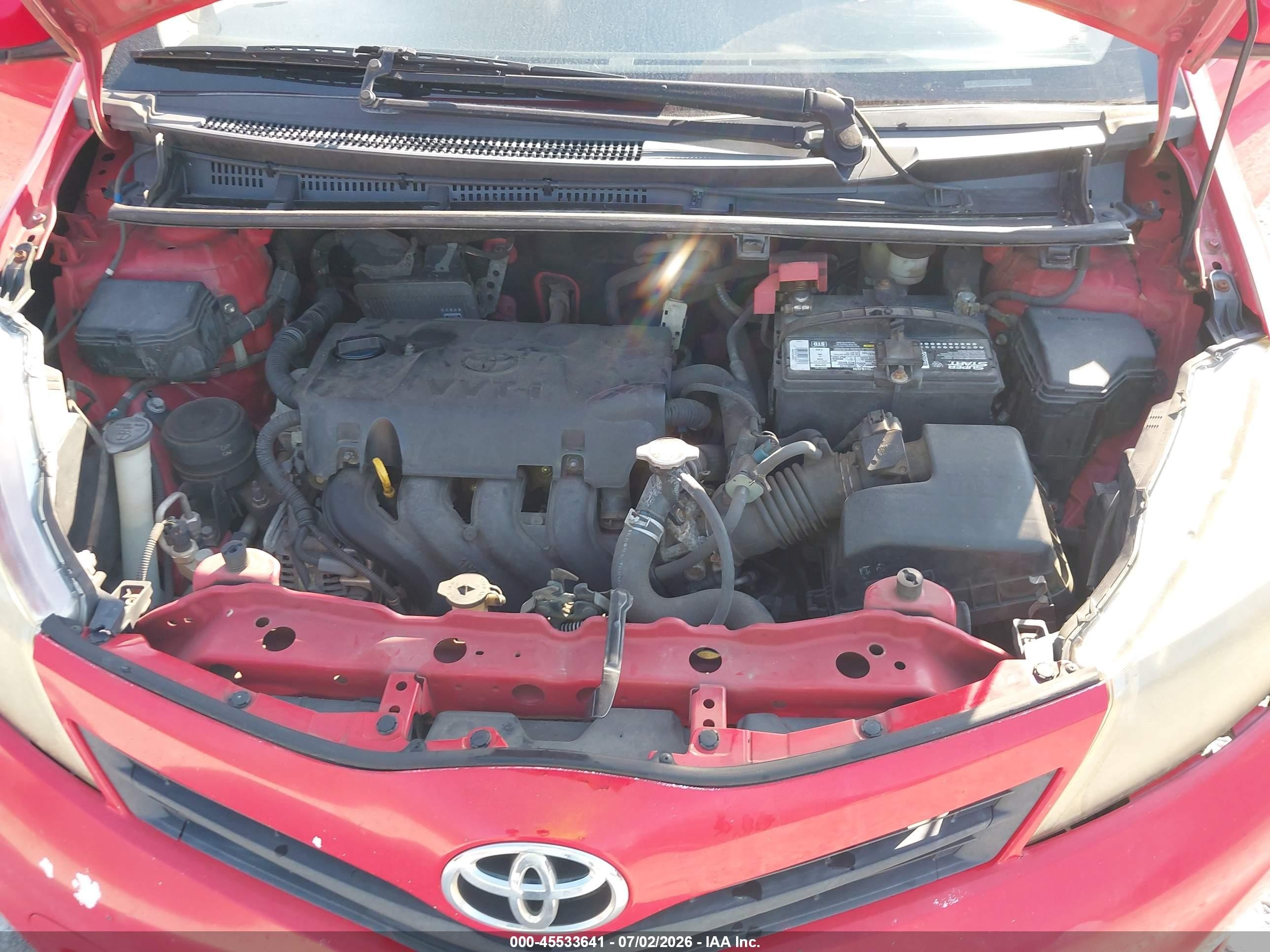 2012 Toyota Yaris Le Red vin: JTDKTUD39CD529486
