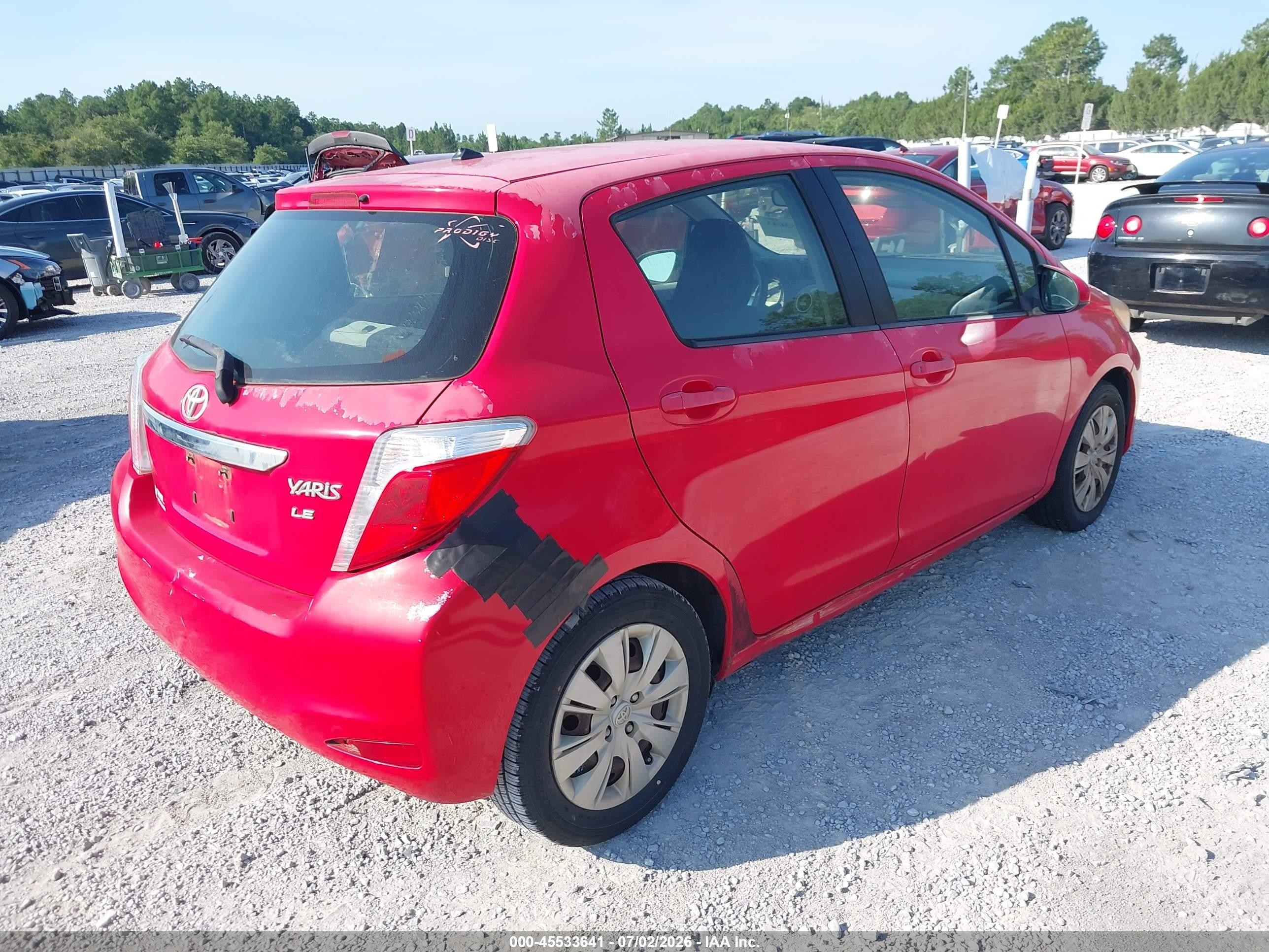 2012 Toyota Yaris Le Red vin: JTDKTUD39CD529486