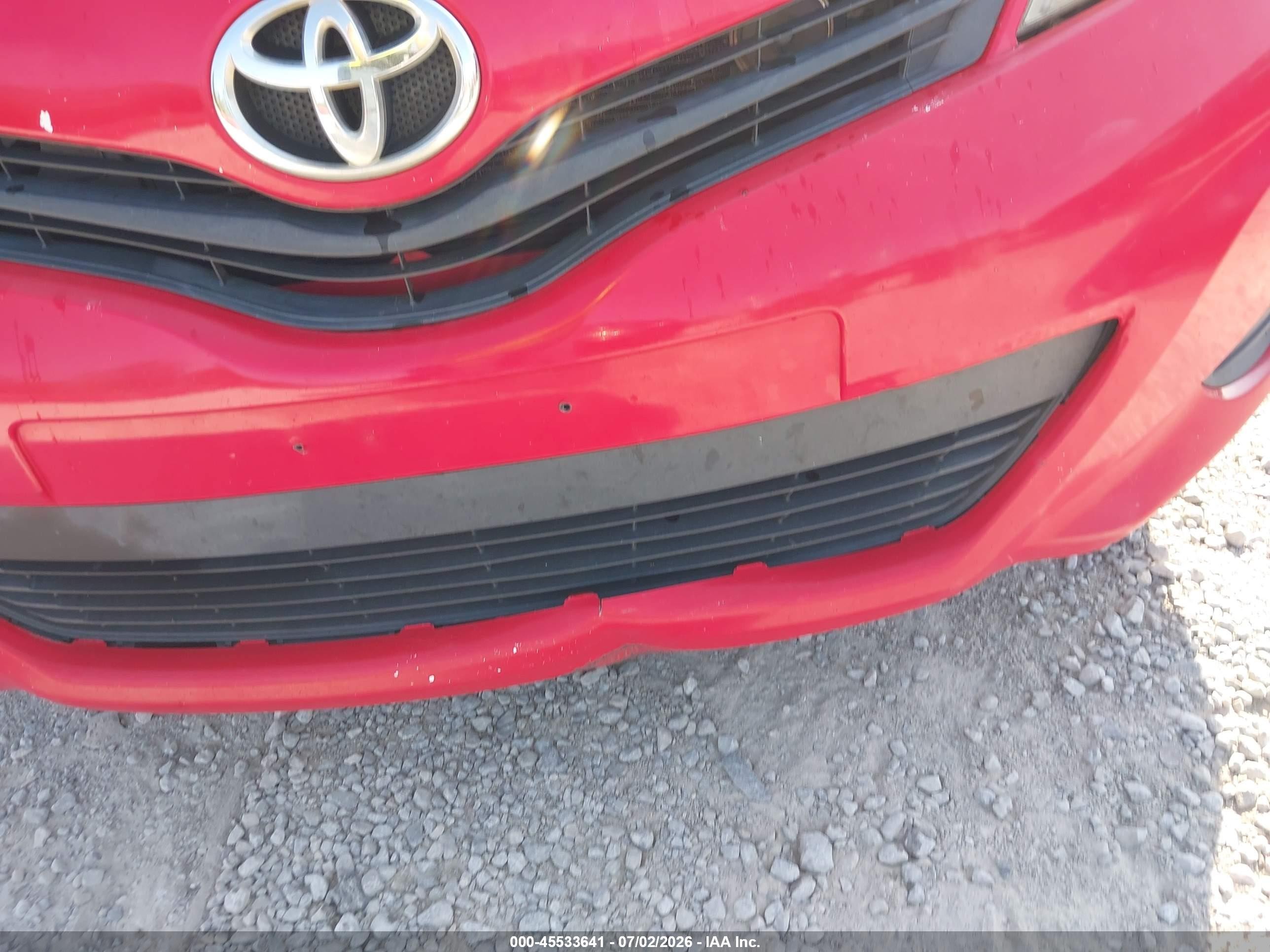 2012 Toyota Yaris Le Red vin: JTDKTUD39CD529486