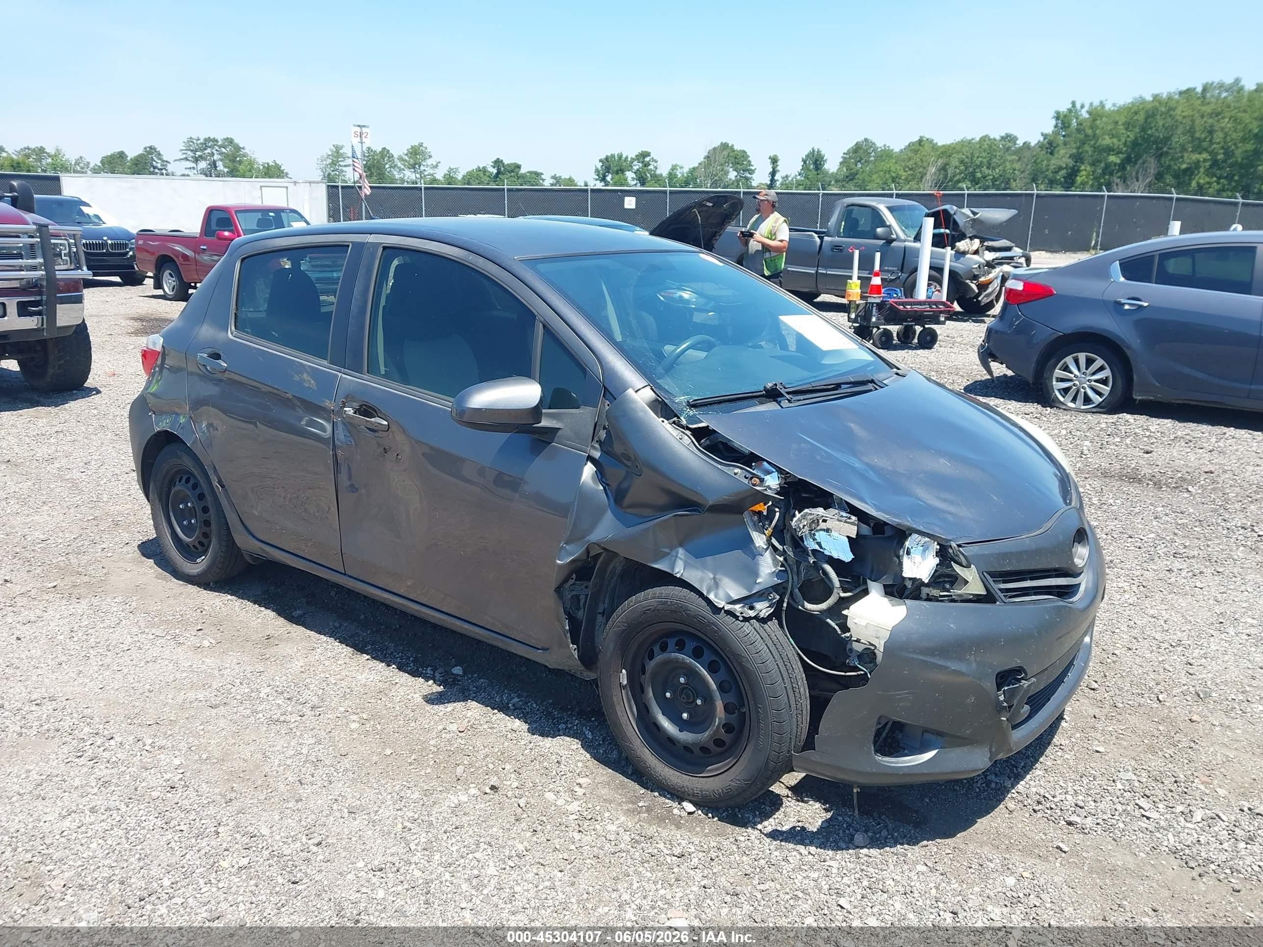 2012 Toyota Yaris L Gray vin: JTDKTUD39CD537457
