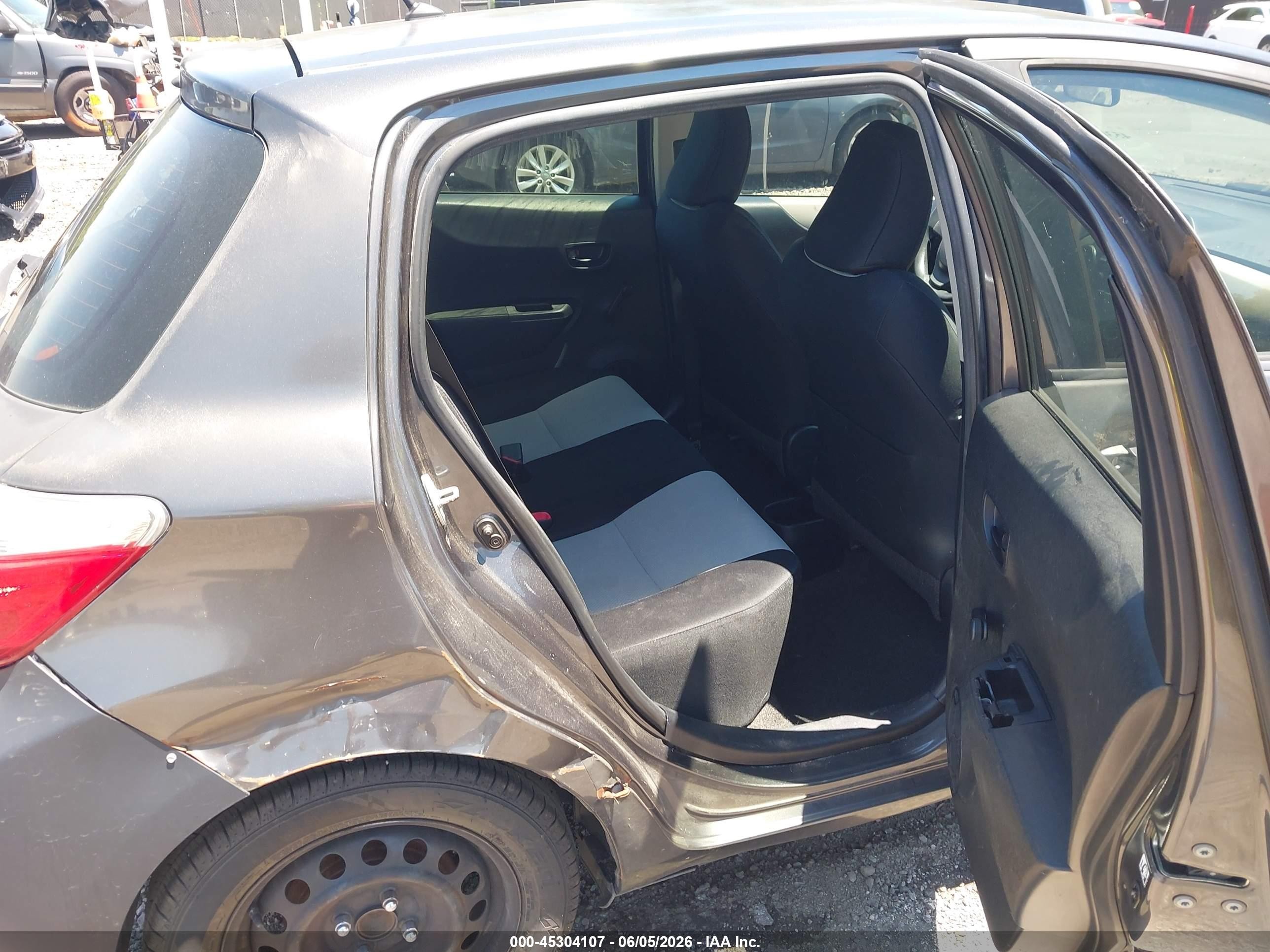 2012 Toyota Yaris L Серый vin: JTDKTUD39CD537457