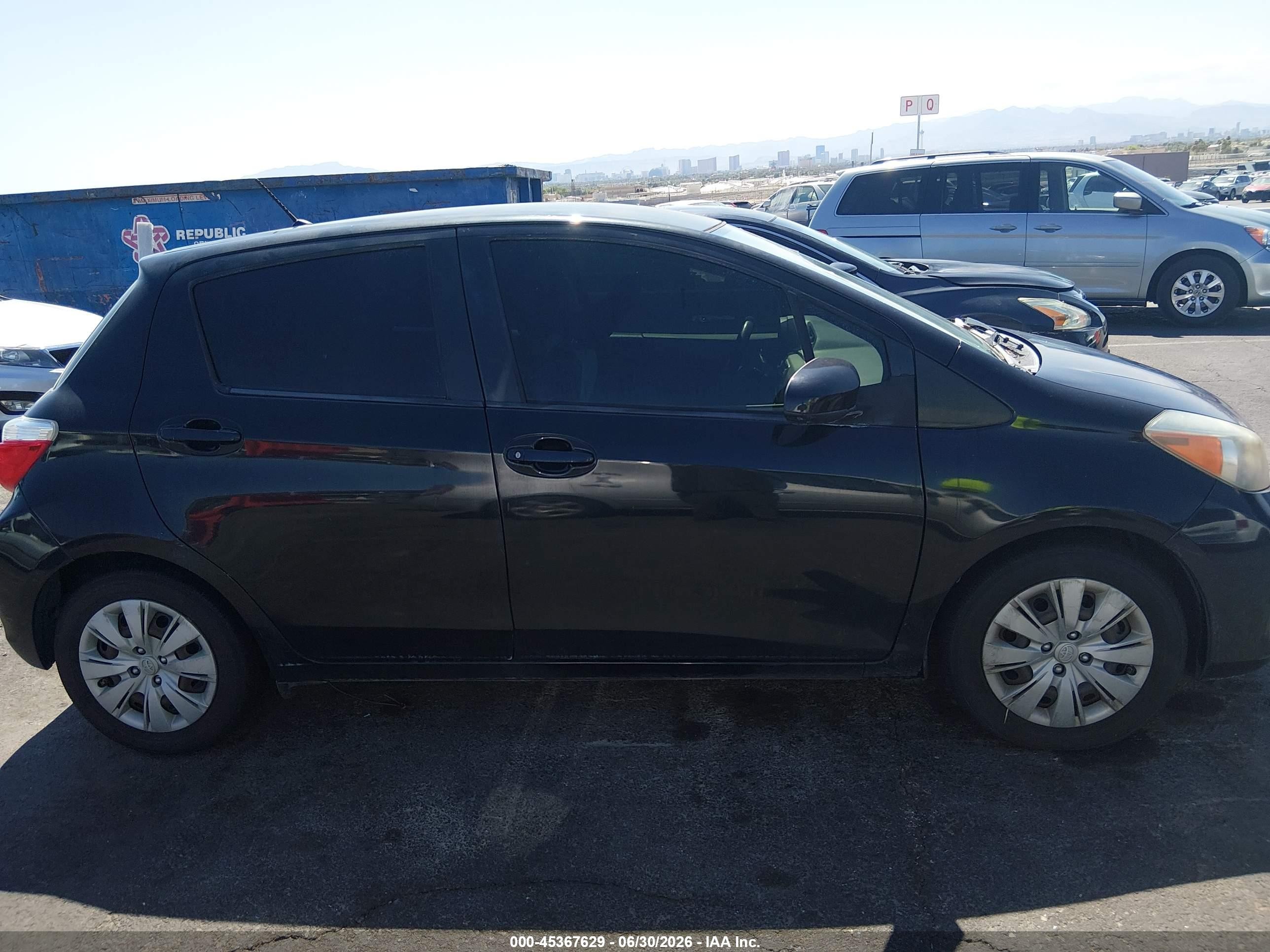 2013 Toyota Yaris   Black vin: JTDKTUD39DD549528