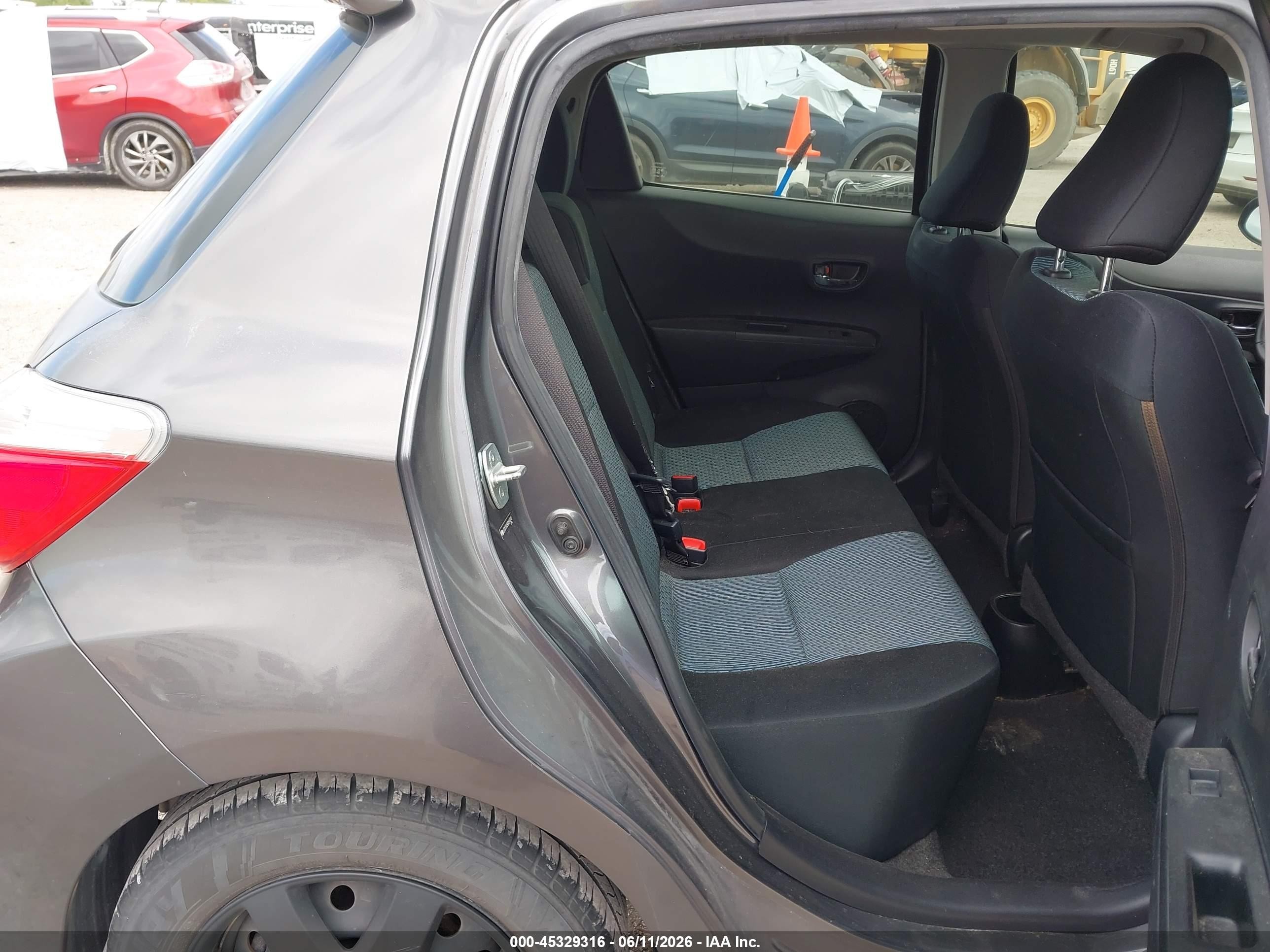 2013 Toyota Yaris Se Gray vin: JTDKTUD39DD564241