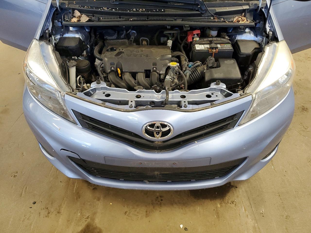 2012 Toyota Yaris Blue vin: JTDKTUD3XCD511403