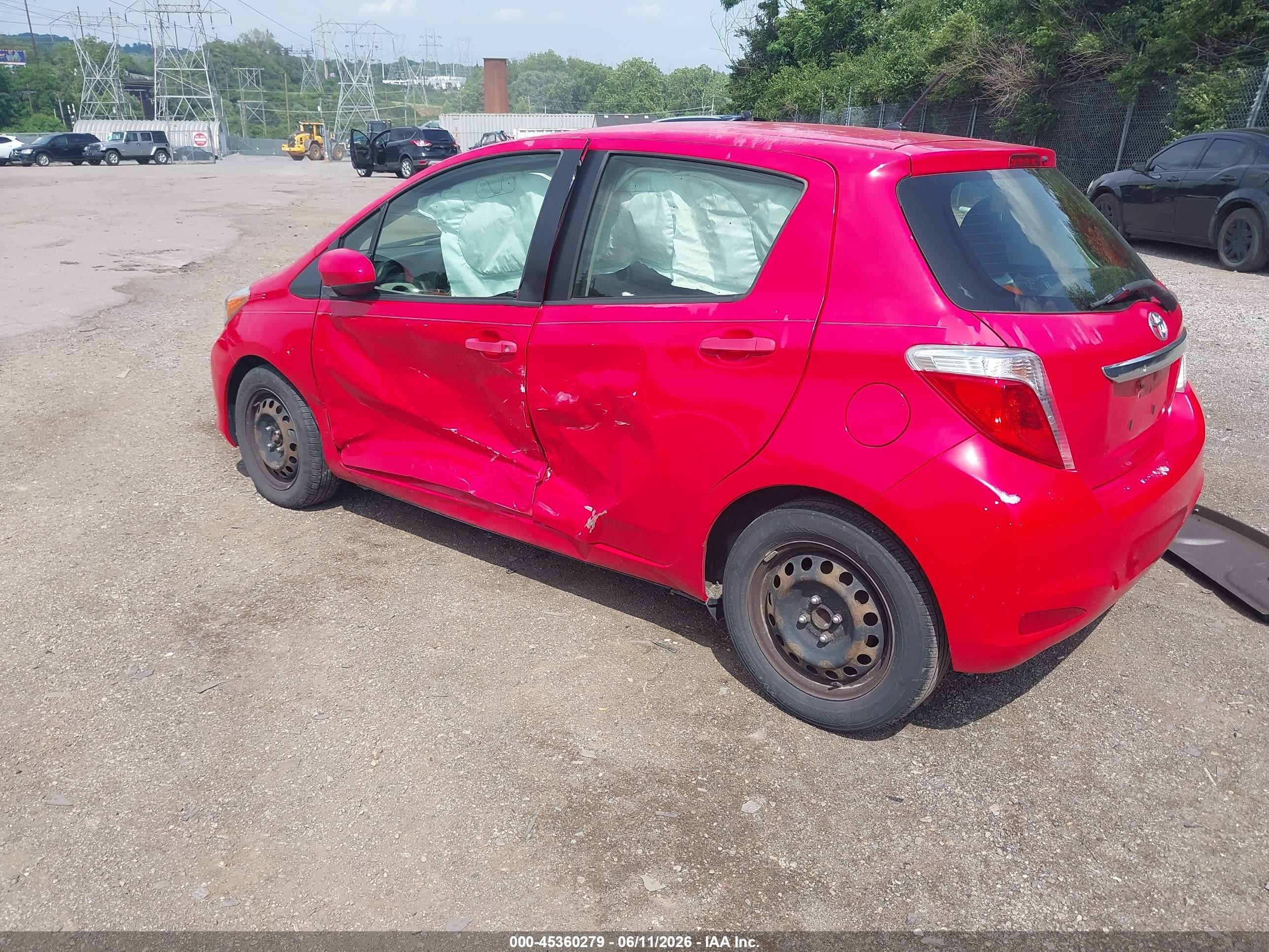 2012 Toyota Yaris L Red vin: JTDKTUD3XCD541209