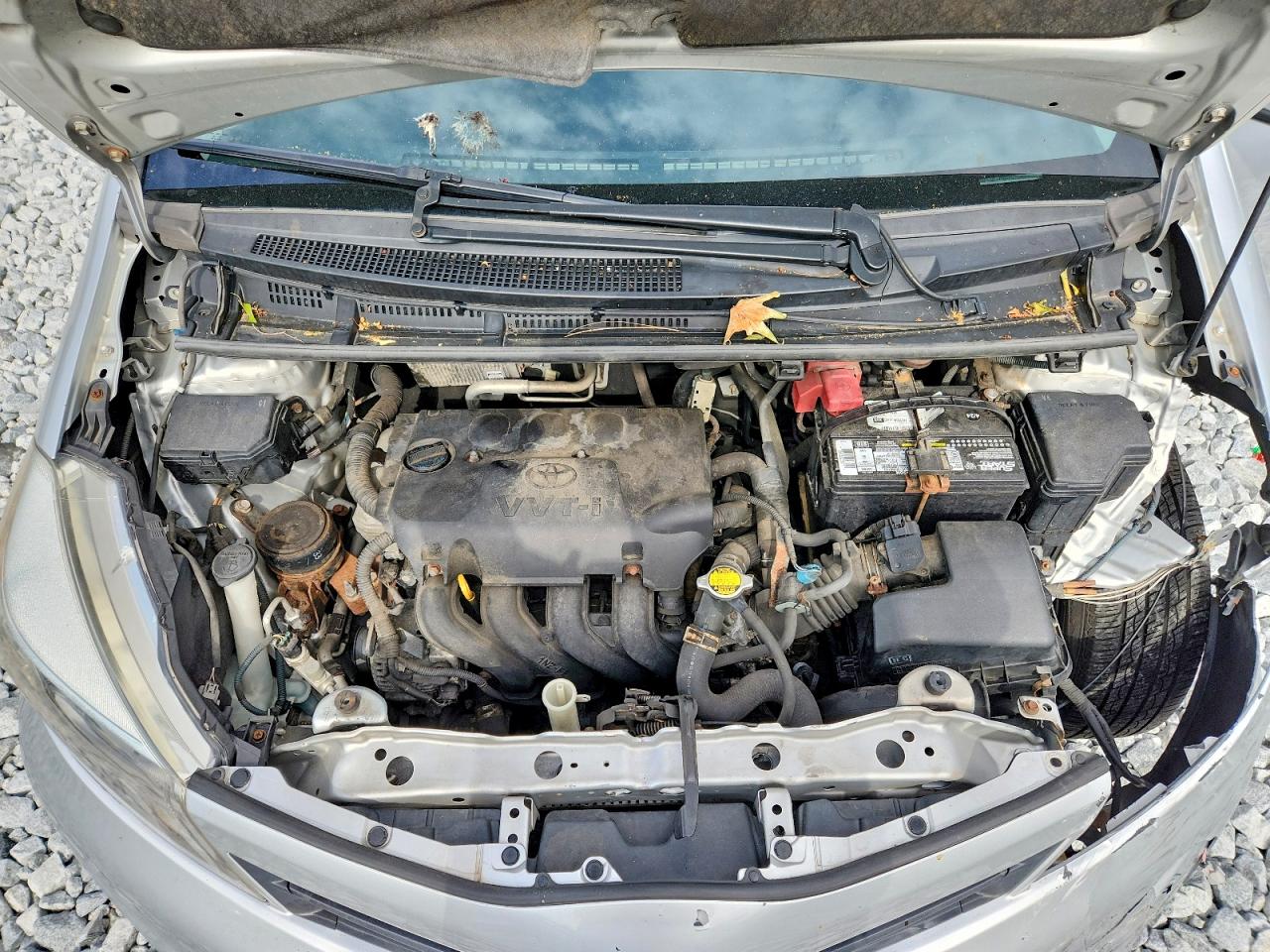 2013 Toyota Yaris 5-door Le Silver vin: JTDKTUD3XDD543219