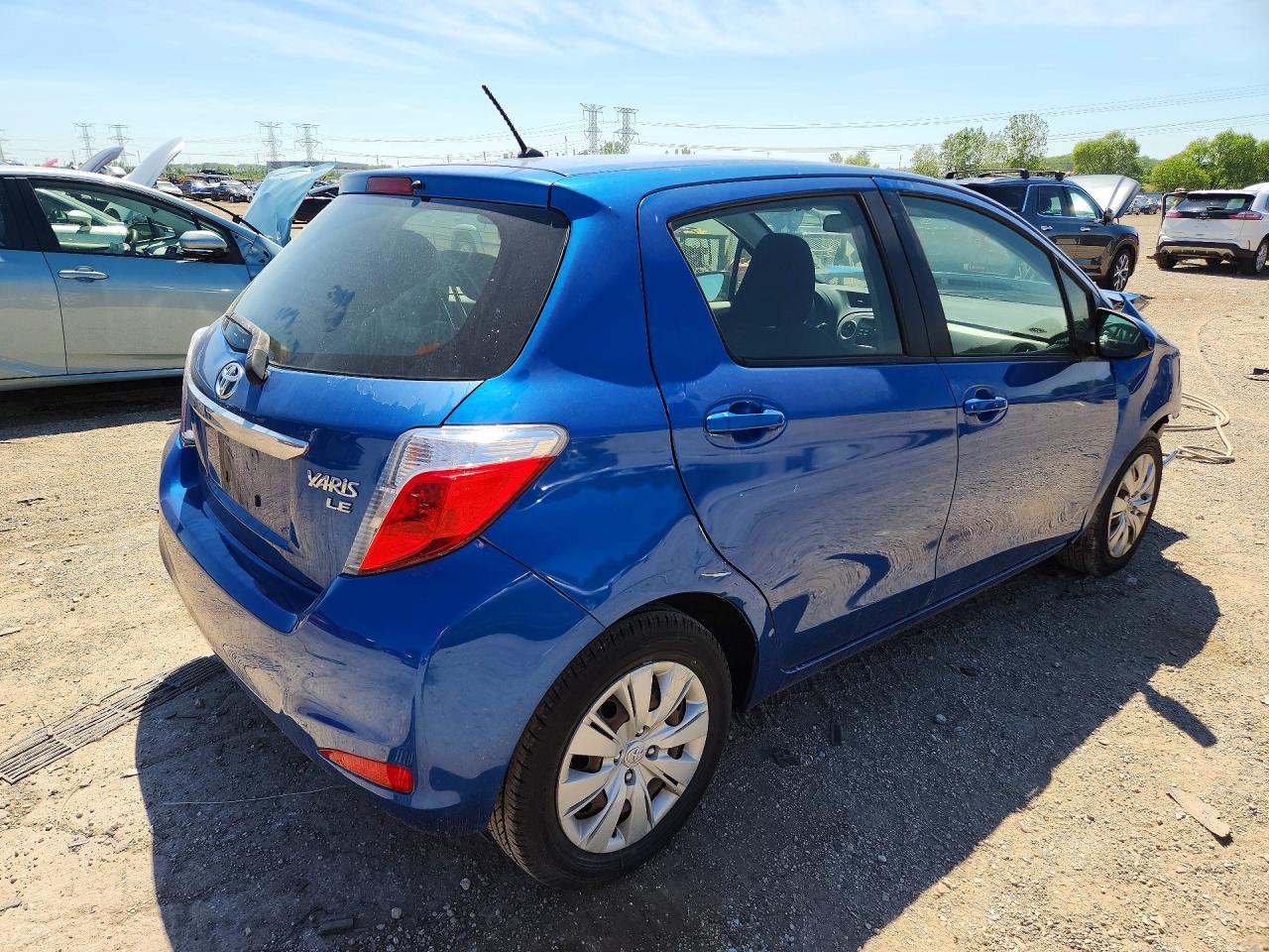 2014 Toyota Yaris 5-door Le Blue vin: JTDKTUD3XED591997