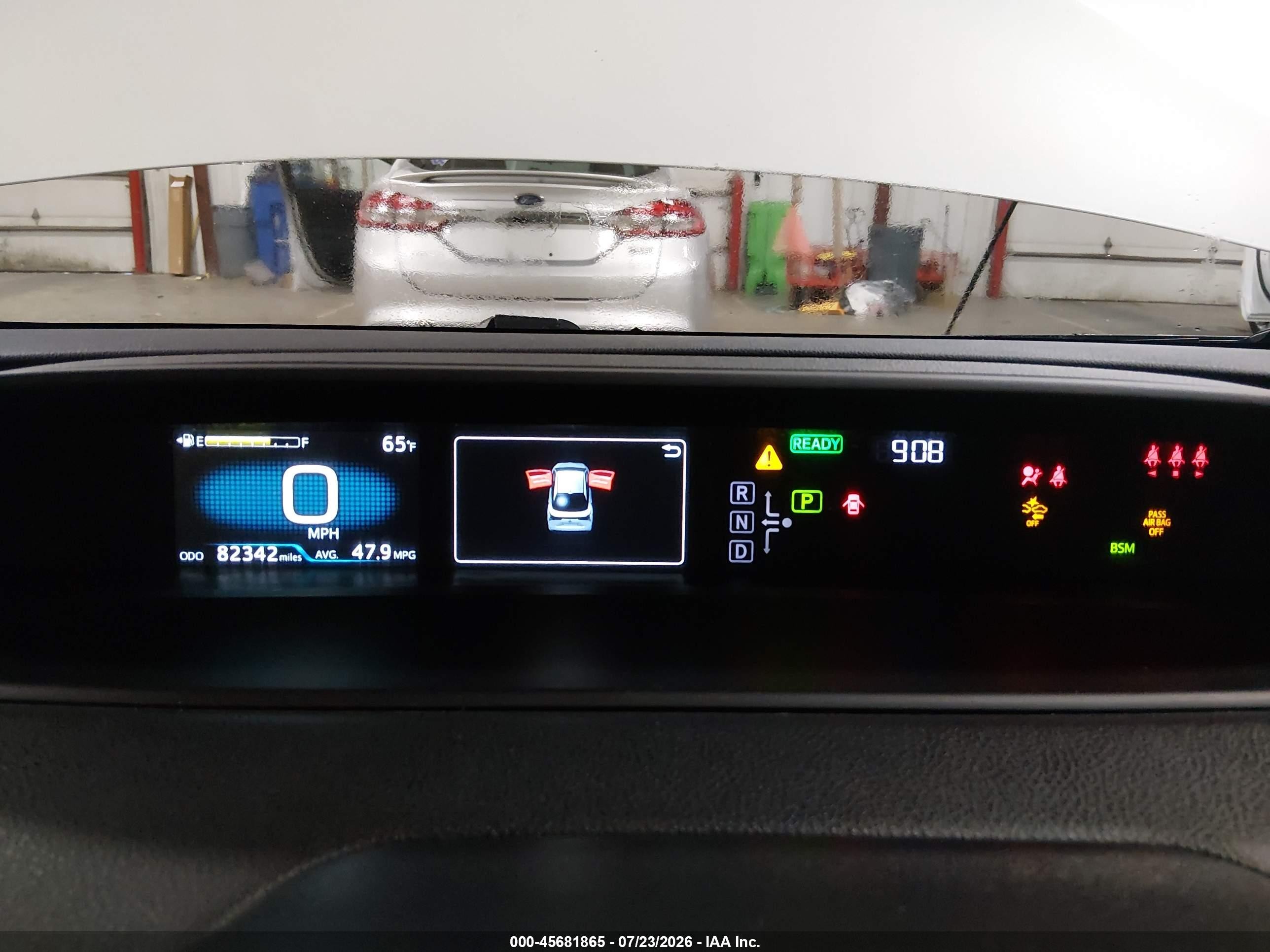 2021 Toyota Prius Le Awd-e White vin: JTDL9MFU2M3023546