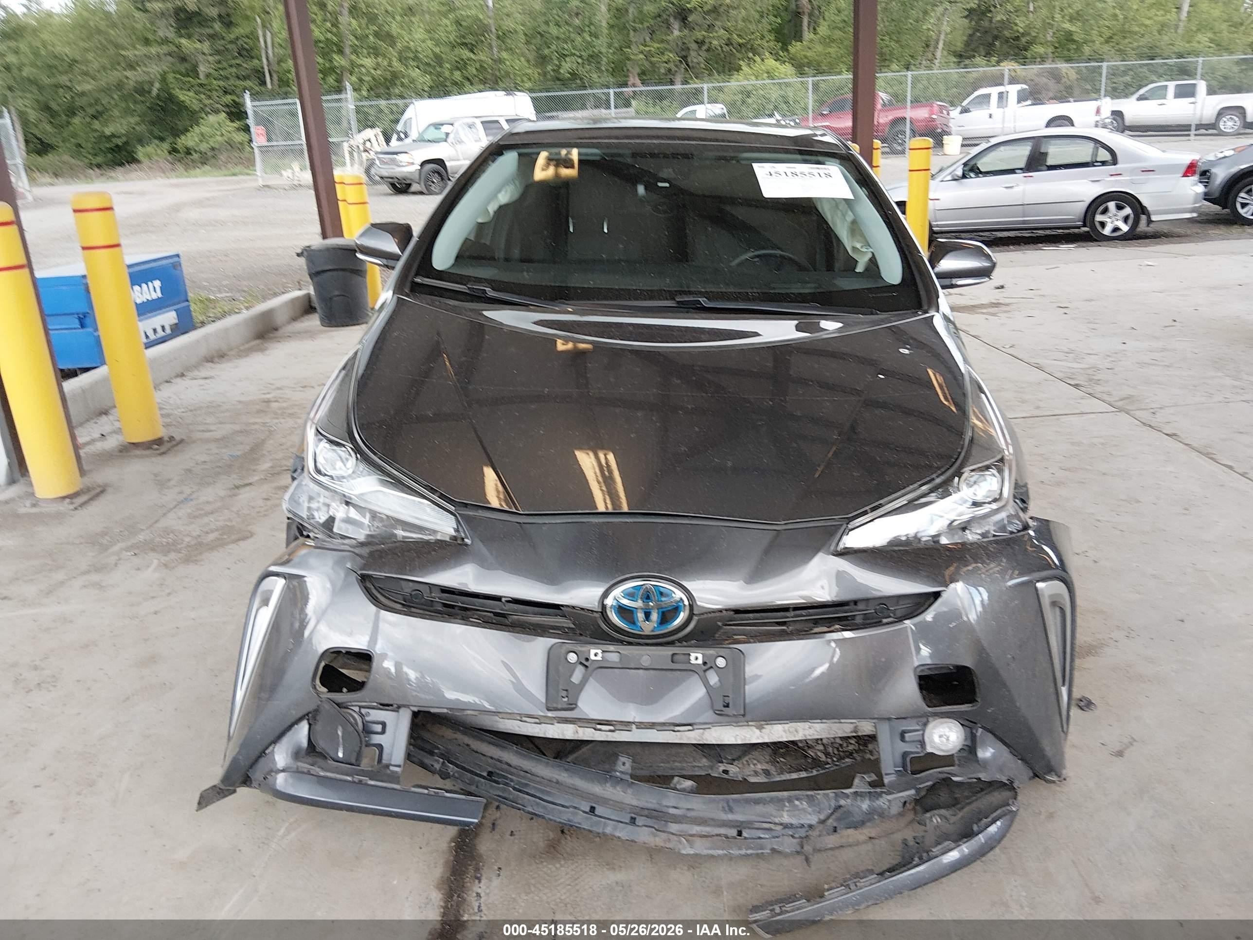 2022 Toyota Prius Xle Awd-e Silver vin: JTDL9MFU5N3036308
