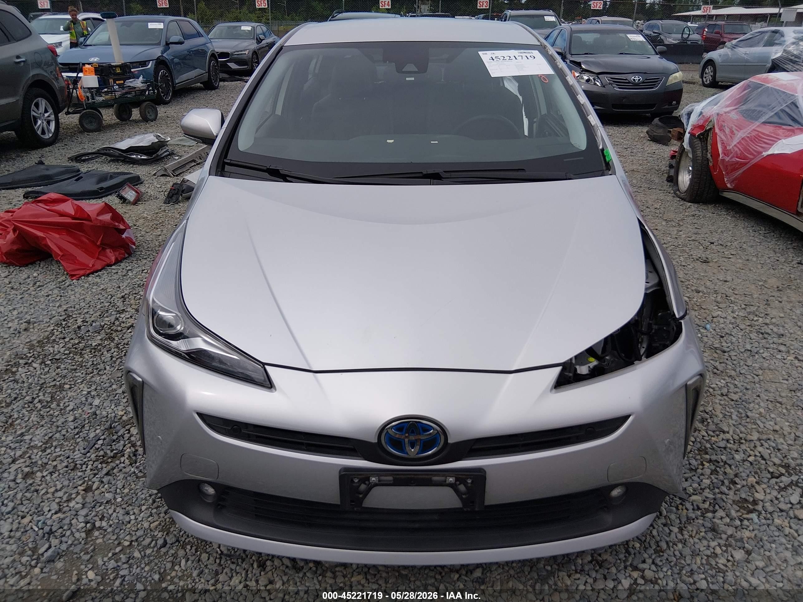 2021 Toyota Prius Xle Awd-e Silver vin: JTDL9MFU6M3025624