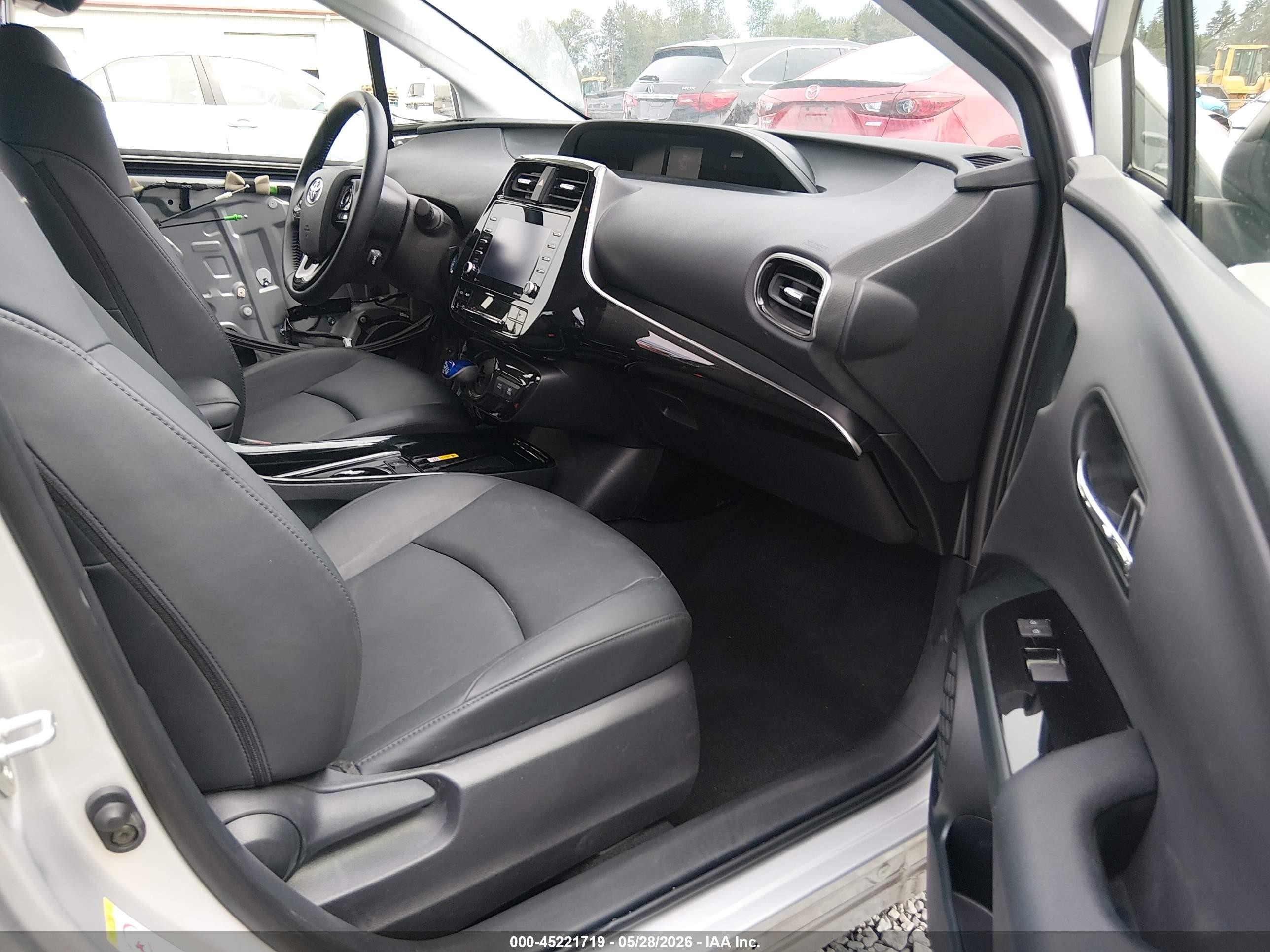 2021 Toyota Prius Xle Awd-e Silver vin: JTDL9MFU6M3025624