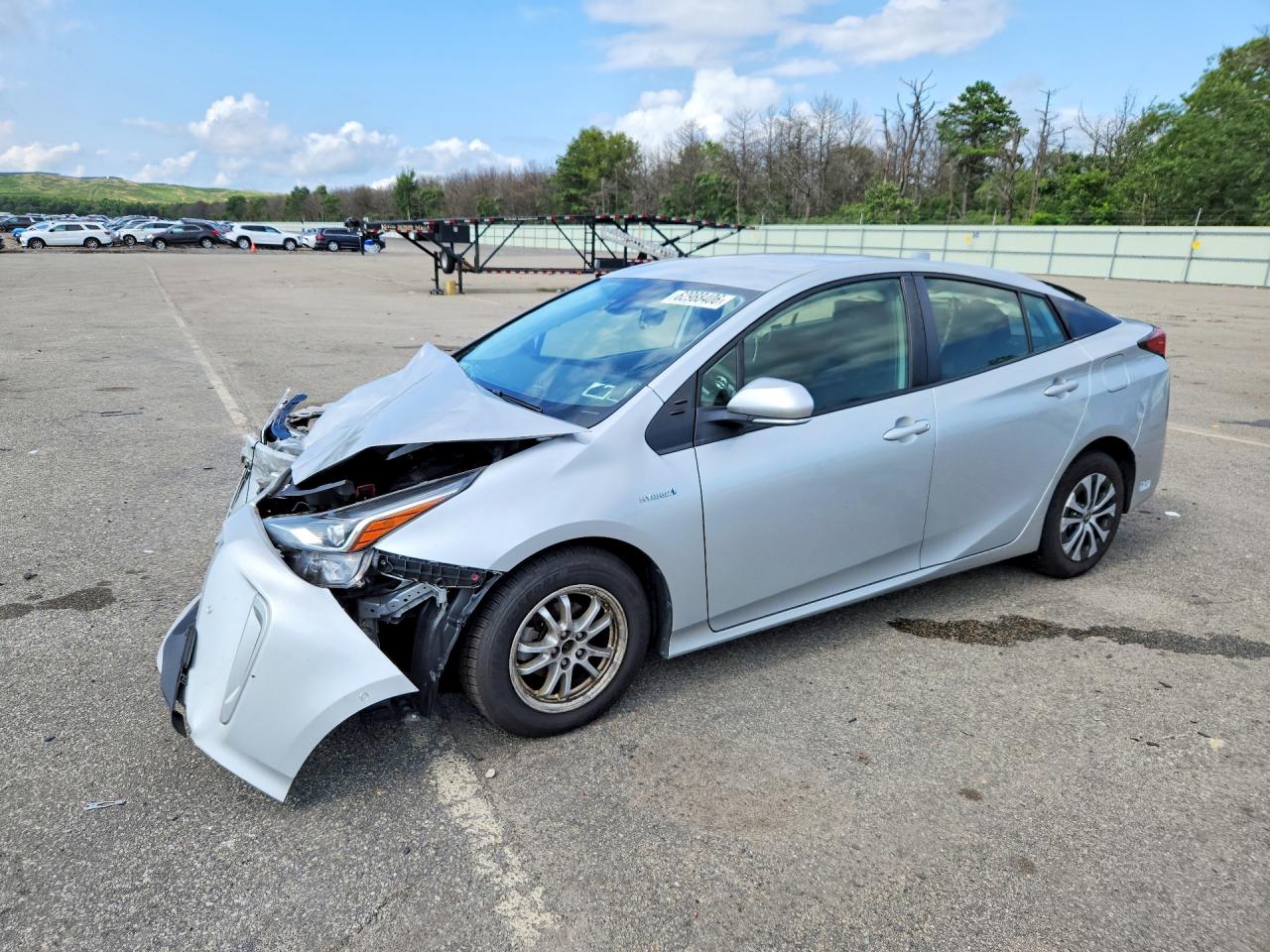 2021 Toyota Prius Le Awd-e Серебряный vin: JTDL9MFU8M3028332
