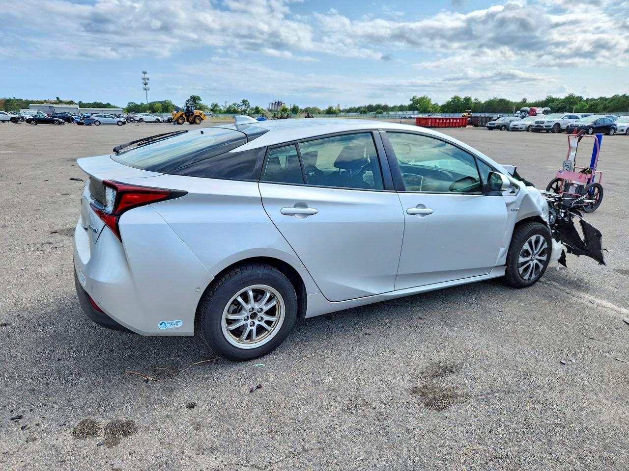 2021 Toyota Prius Le Awd-e Серебряный vin: JTDL9MFU8M3028332