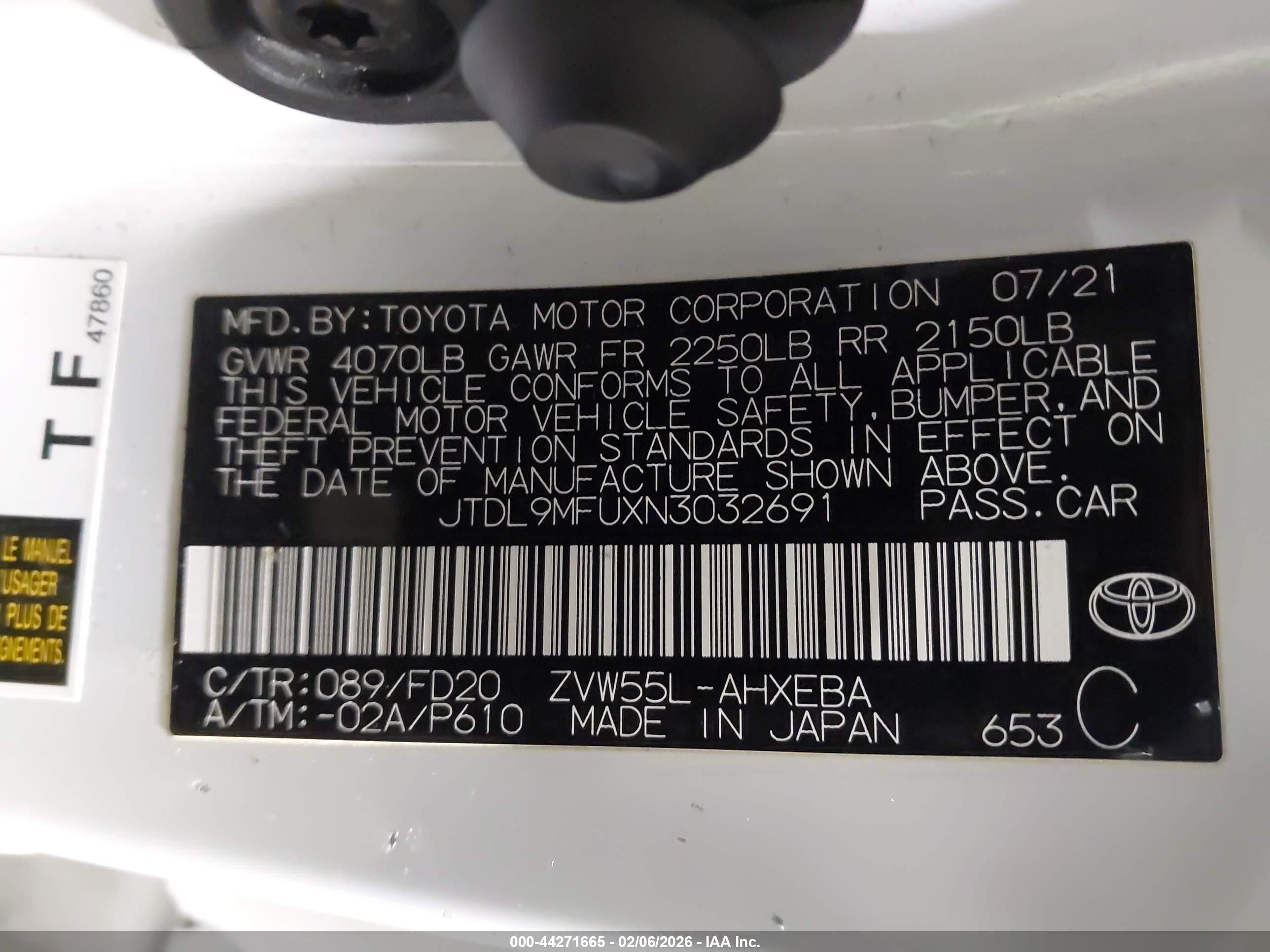 2022 Toyota Prius Le Awd-e White vin: JTDL9MFUXN3032691