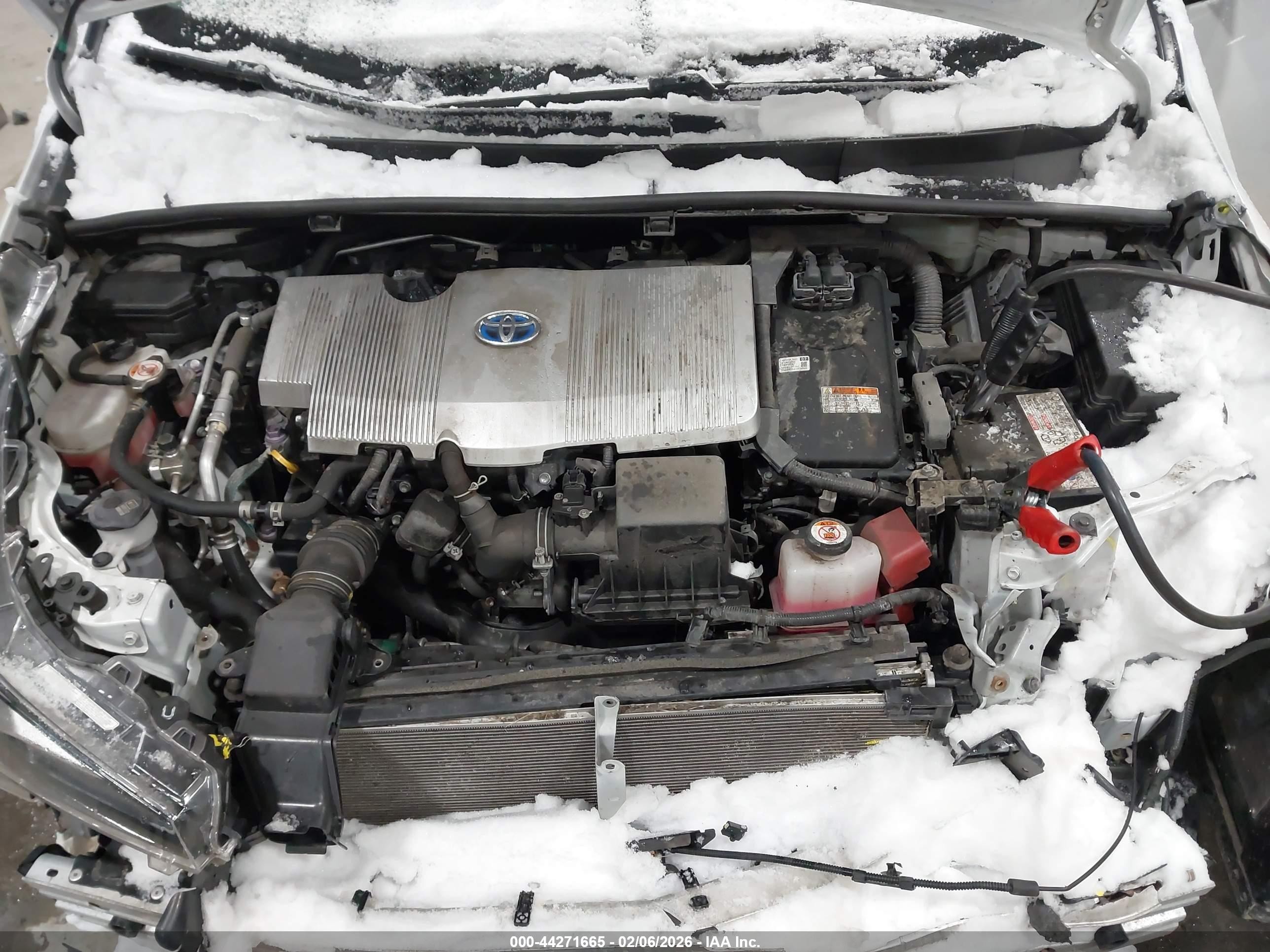 2022 Toyota Prius Le Awd-e White vin: JTDL9MFUXN3032691