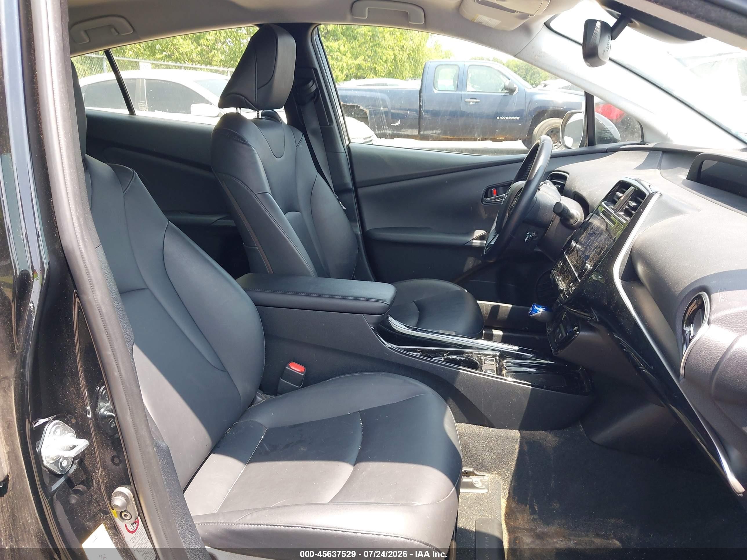 2019 Toyota Prius Xle Черный vin: JTDL9RFU1K3005100