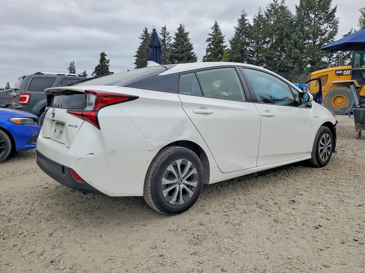 2019 Toyota Prius Le Awd-e White vin: JTDL9RFU2K3002447