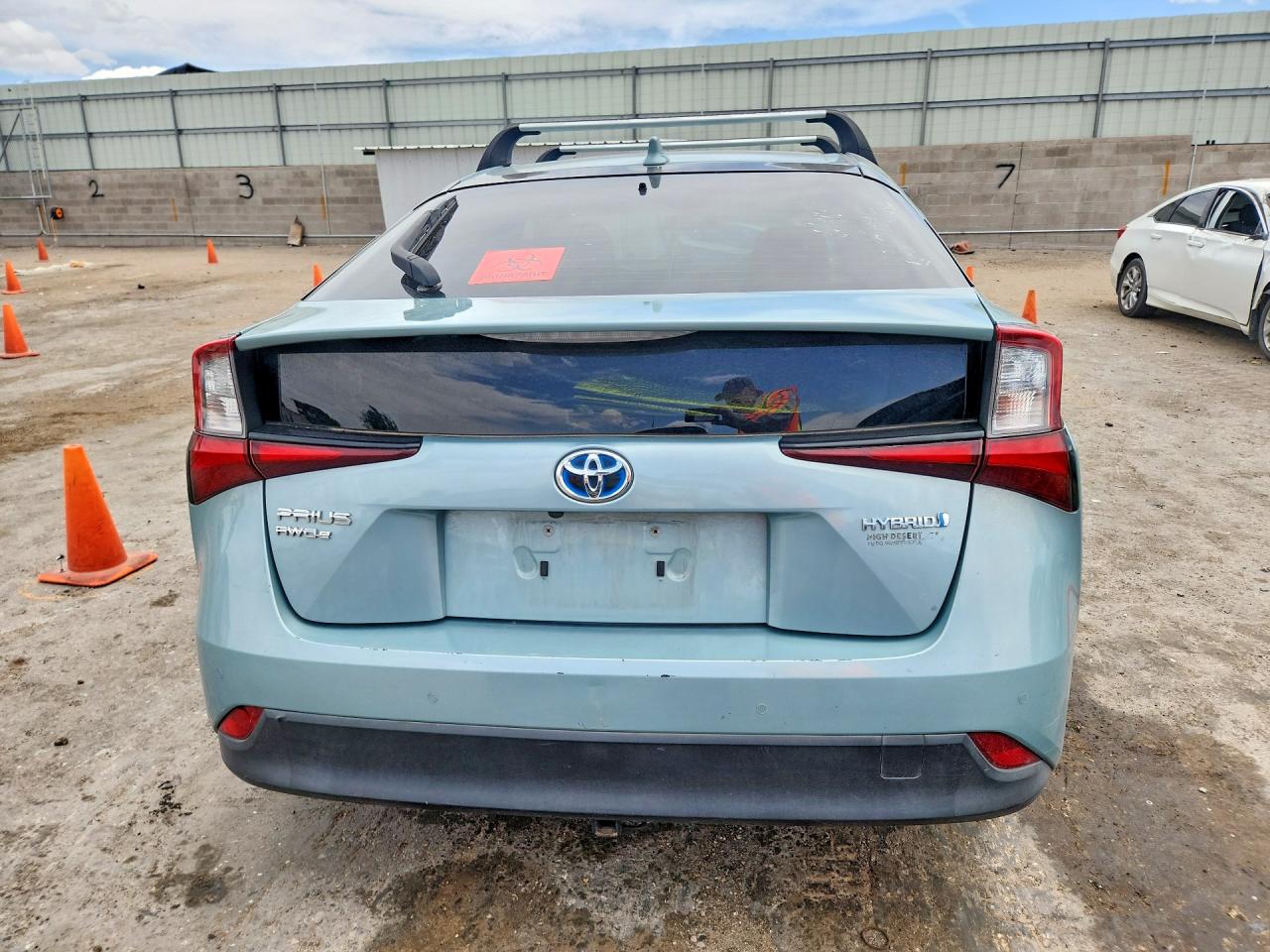 2020 Toyota Prius Le Awd-e Зеленый vin: JTDL9RFU3L3018013