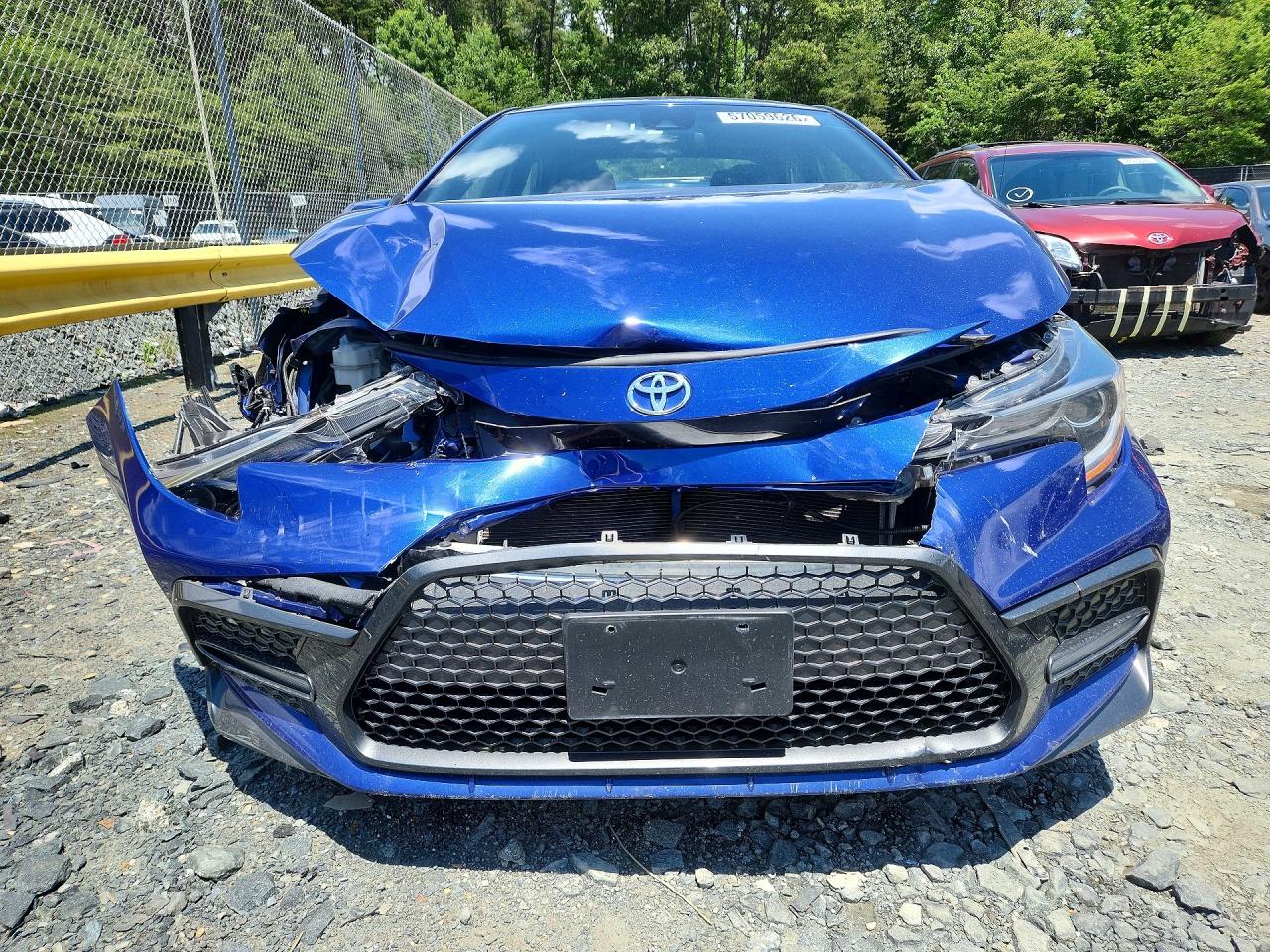 2021 Toyota Corolla Se Blue vin: JTDP4MCE6MJ057966